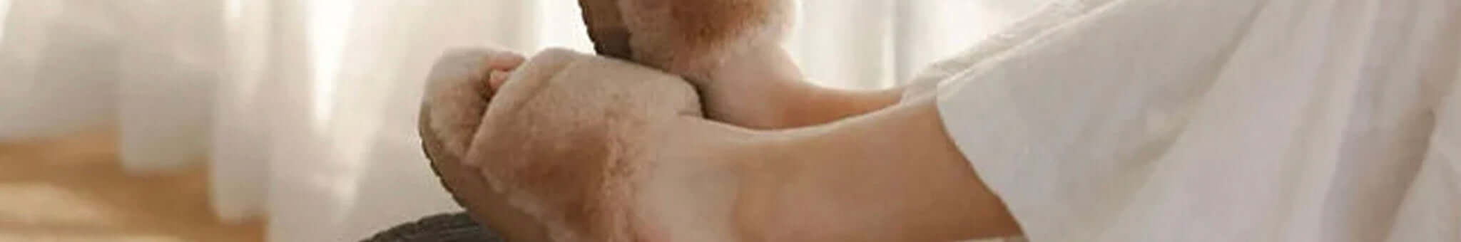 Alt Tag: Emu sheepskin boot comfort close-up with wool lining and soft leather footwear inspired by nature