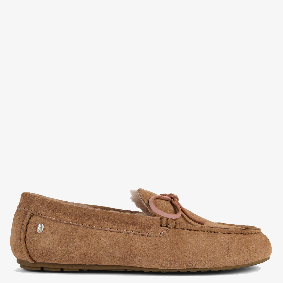 EMU Sandrine Slippers - Camel worn with a relaxed outfit