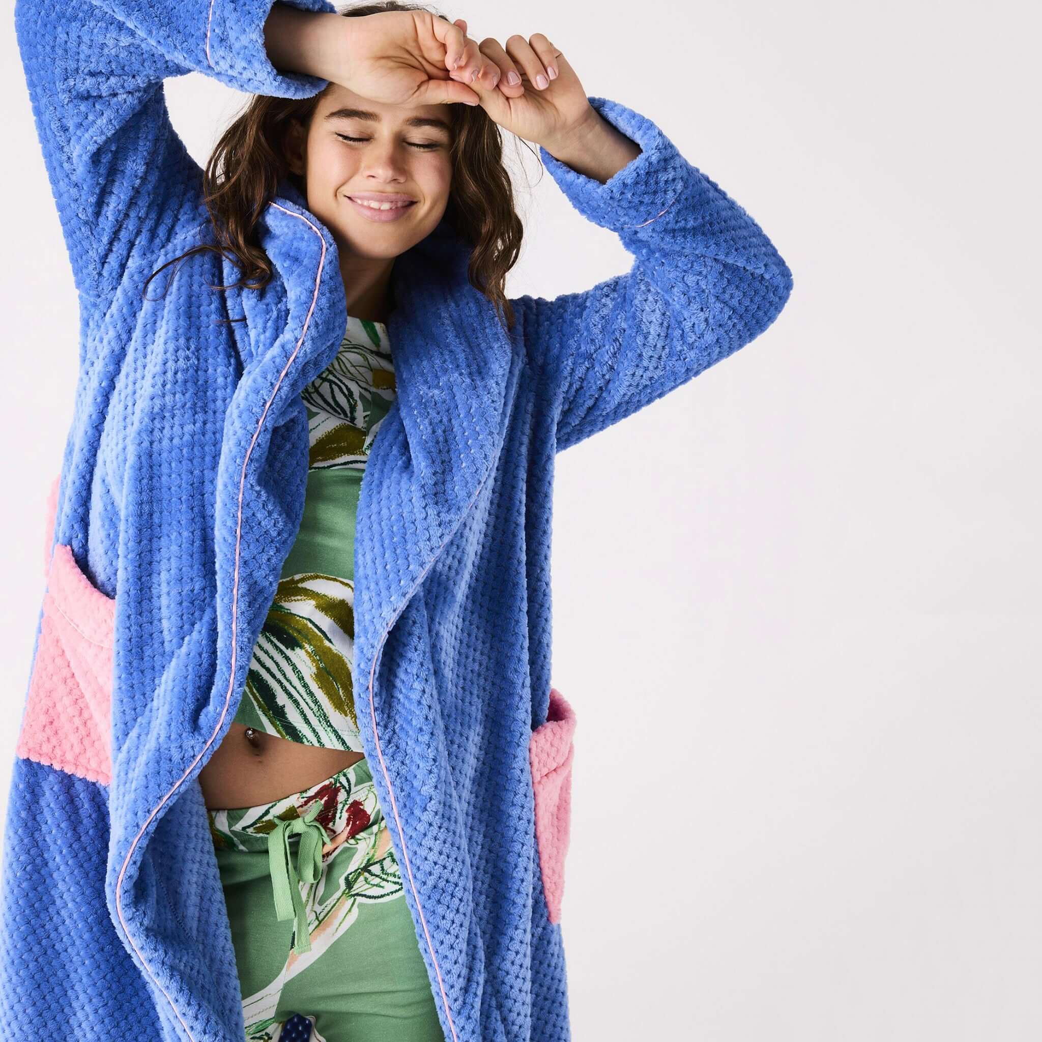 Alt Tag: Kip & Co Cosy Robe - Pie in the Sky quilted French blue robe with pink patch pockets and waist tie, cosy recycled polyester