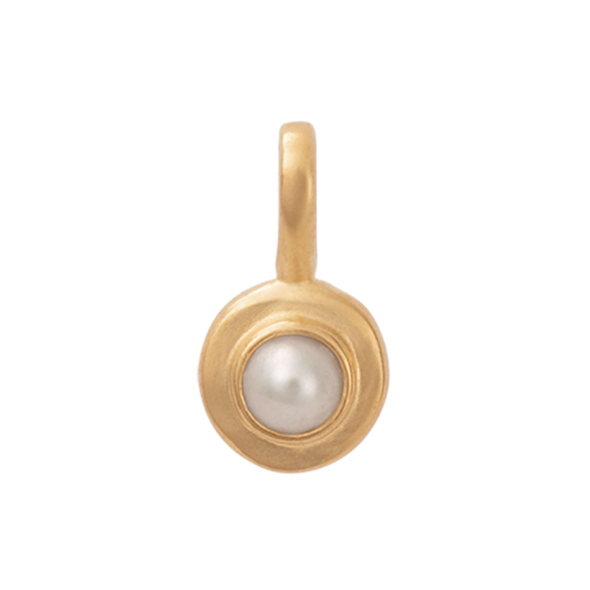 Alt Tag: Kirstin Ash Birthstone Collection Charm - June / Freshwater Pearl gold vermeil charm with freshwater pearl pendant