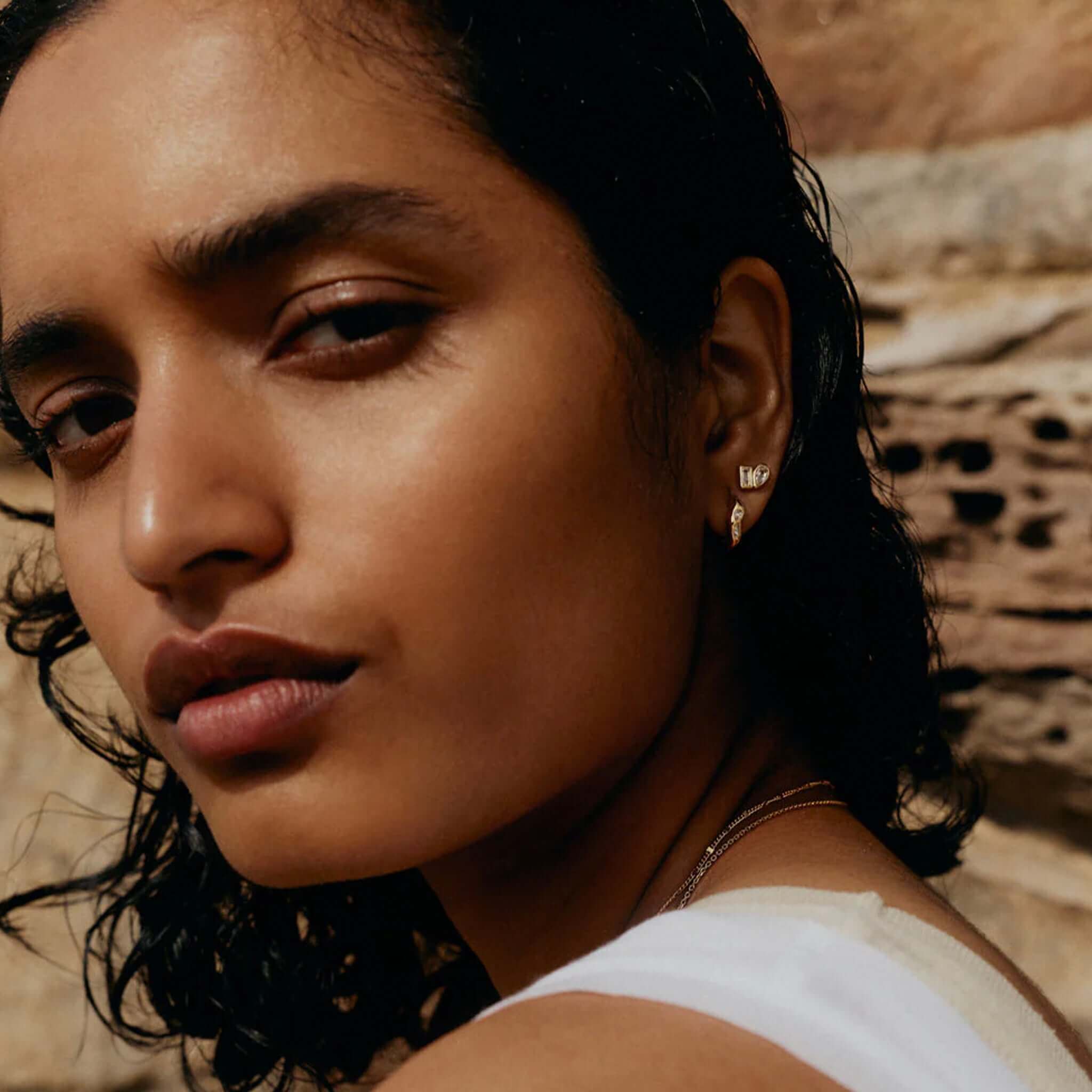 Kirstin Ash Place Collection Place Stud Earrings Gold