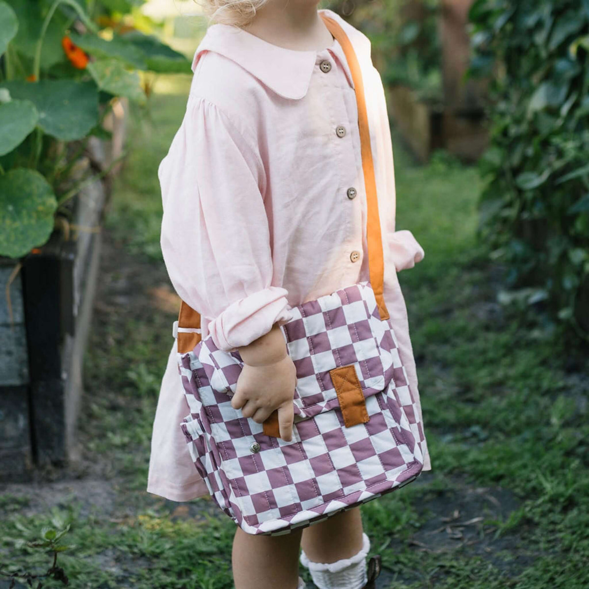 Olli Ella Carrie Convertible Changing Set - Strawberry