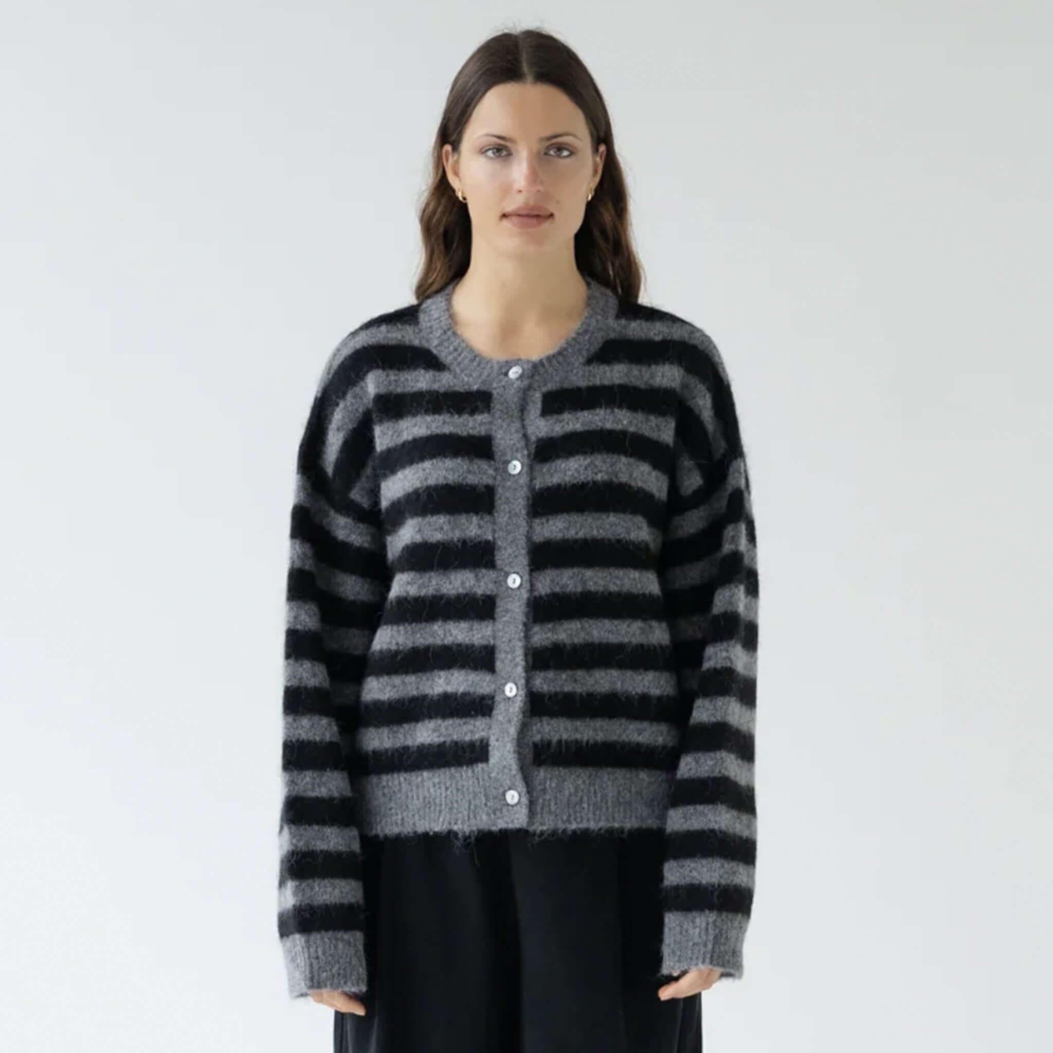 Alt Tag: Sophie Alpaca & Merino Blend Cardigan - Graphite Stripe worn by model, boxy cropped grey striped knit with button front