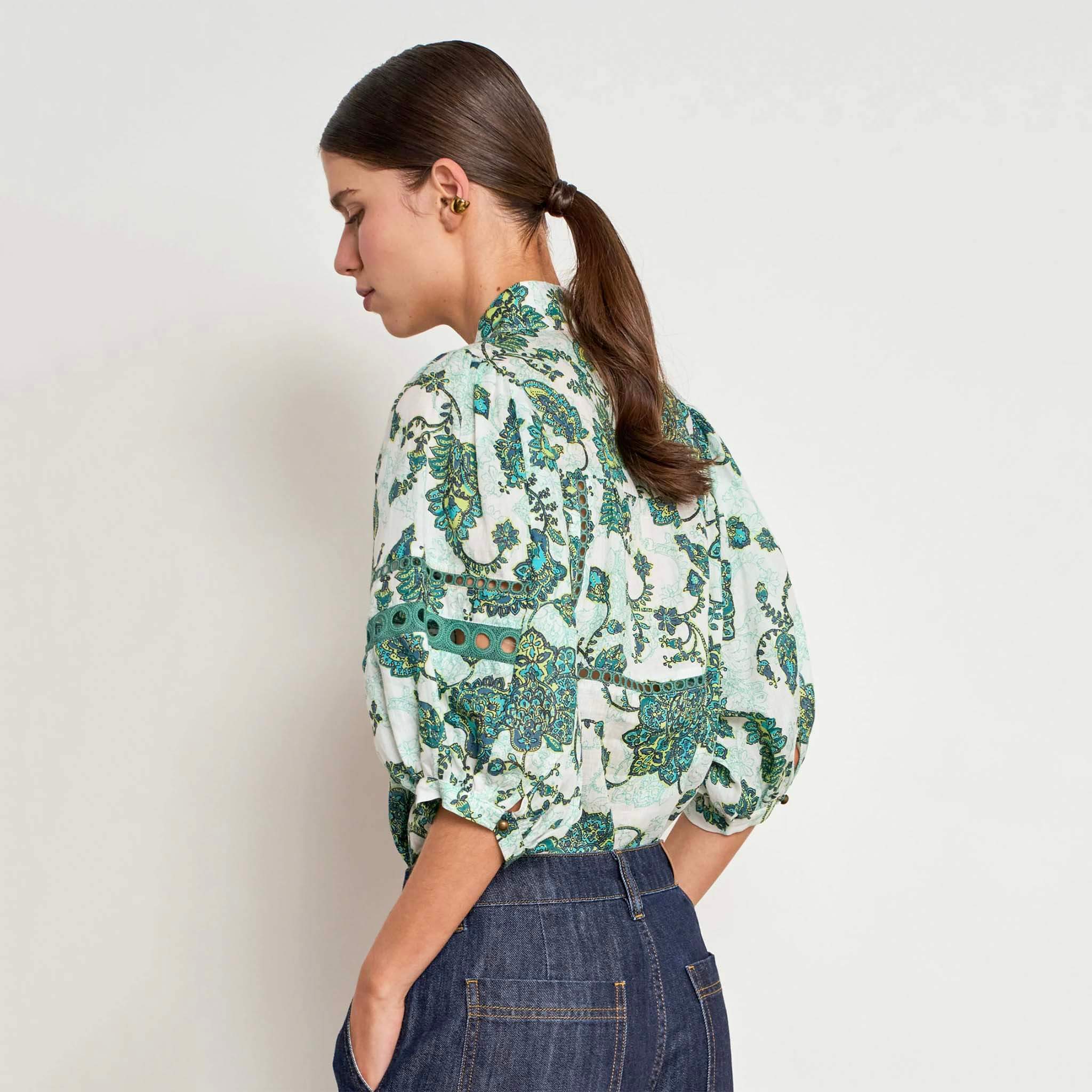 Zoe Kratzmann Extend Top - Garden Paisley featuring bold paisley design and circular eyelet inserts.