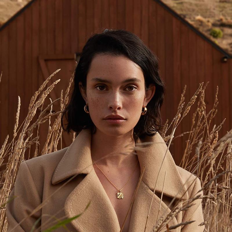 Kirstin Ash In Between Collection Glow Hoops Earrings - Tea Pea Home