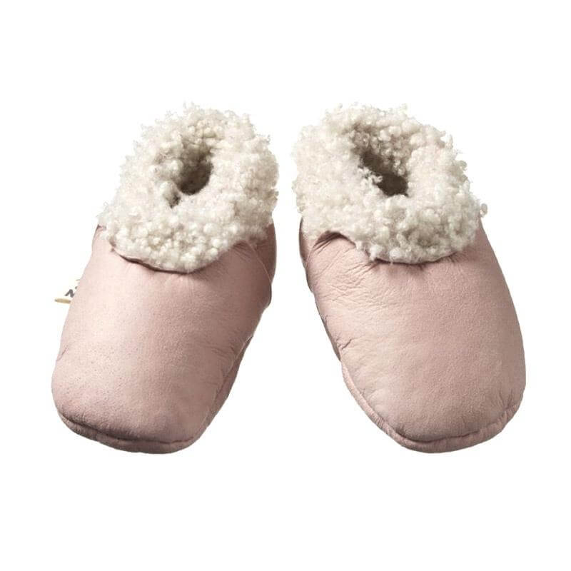 Alt Tag: Nature Baby Lambskin Booties - Rose Bud pink lambskin baby booties with fluffy shearling lining, handmade in New Zealand