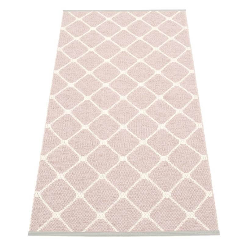 Alt Tag: Pappelina Sweden Rex Reversible Mat - Pale Rose & Vanilla reversible rug with tile-inspired diamond pattern