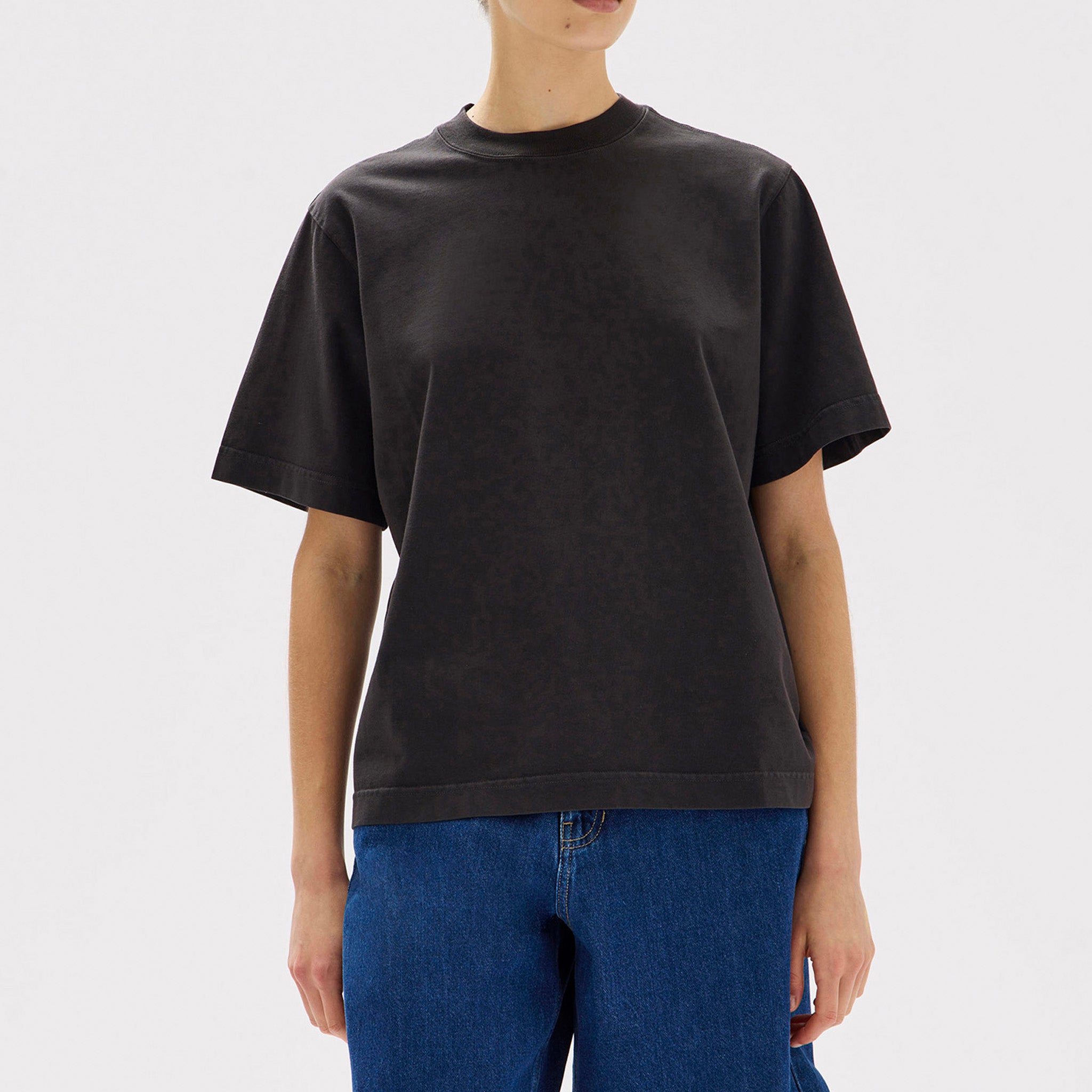 Assembly Label Essential Tee - Black