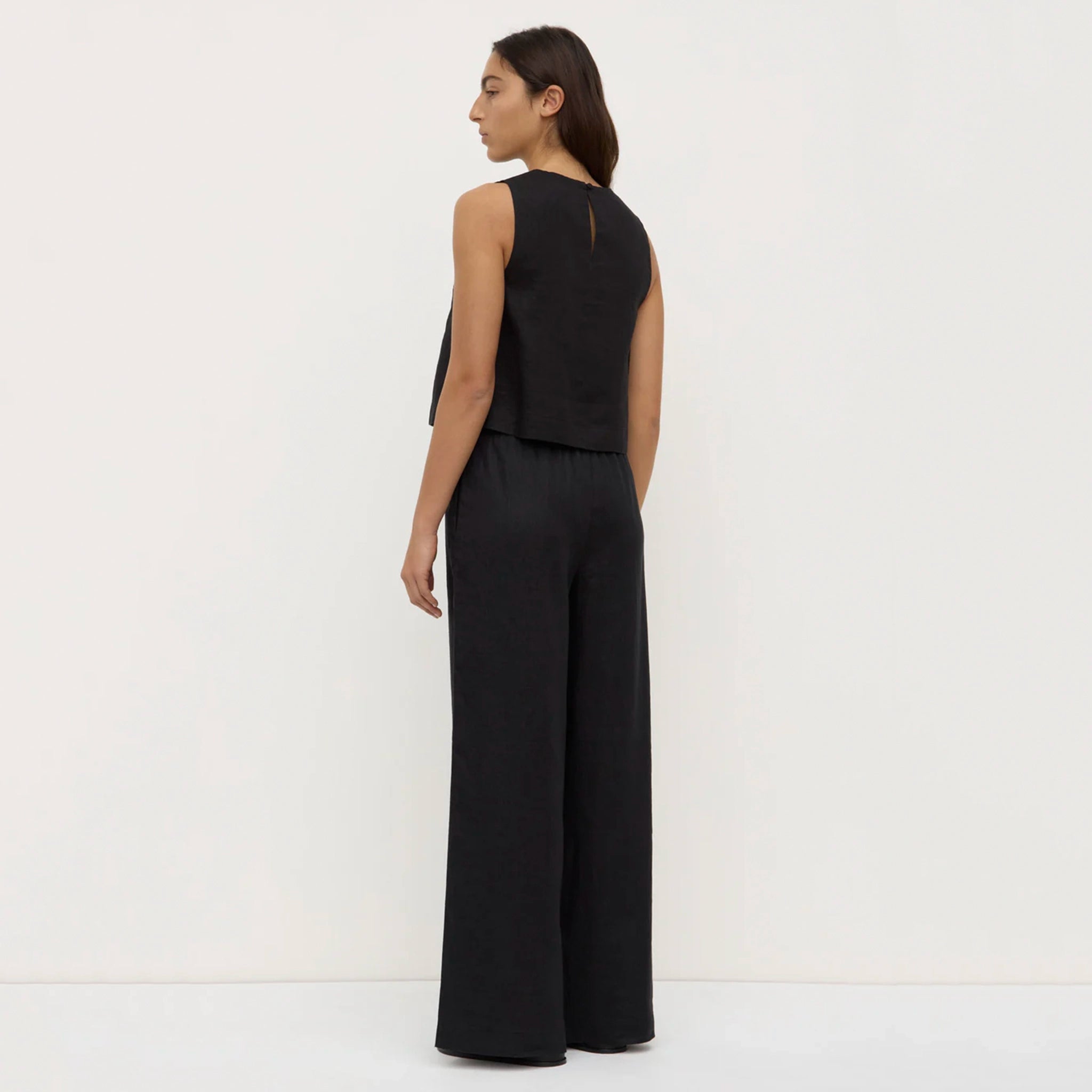Assembly Label Estelle Linen Top - Black
