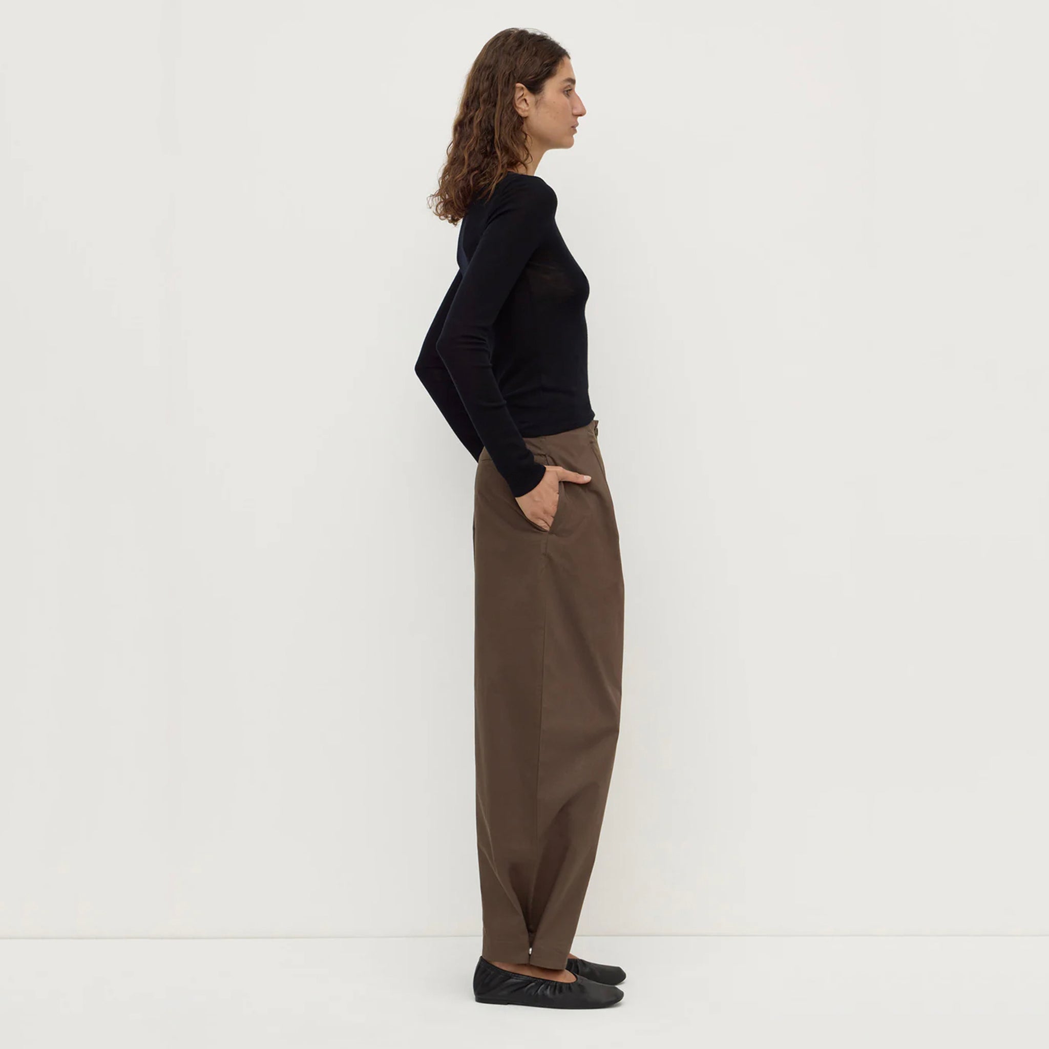 Assembly Label Jasmine Cotton Adjustable Barrel Leg Pants - Military