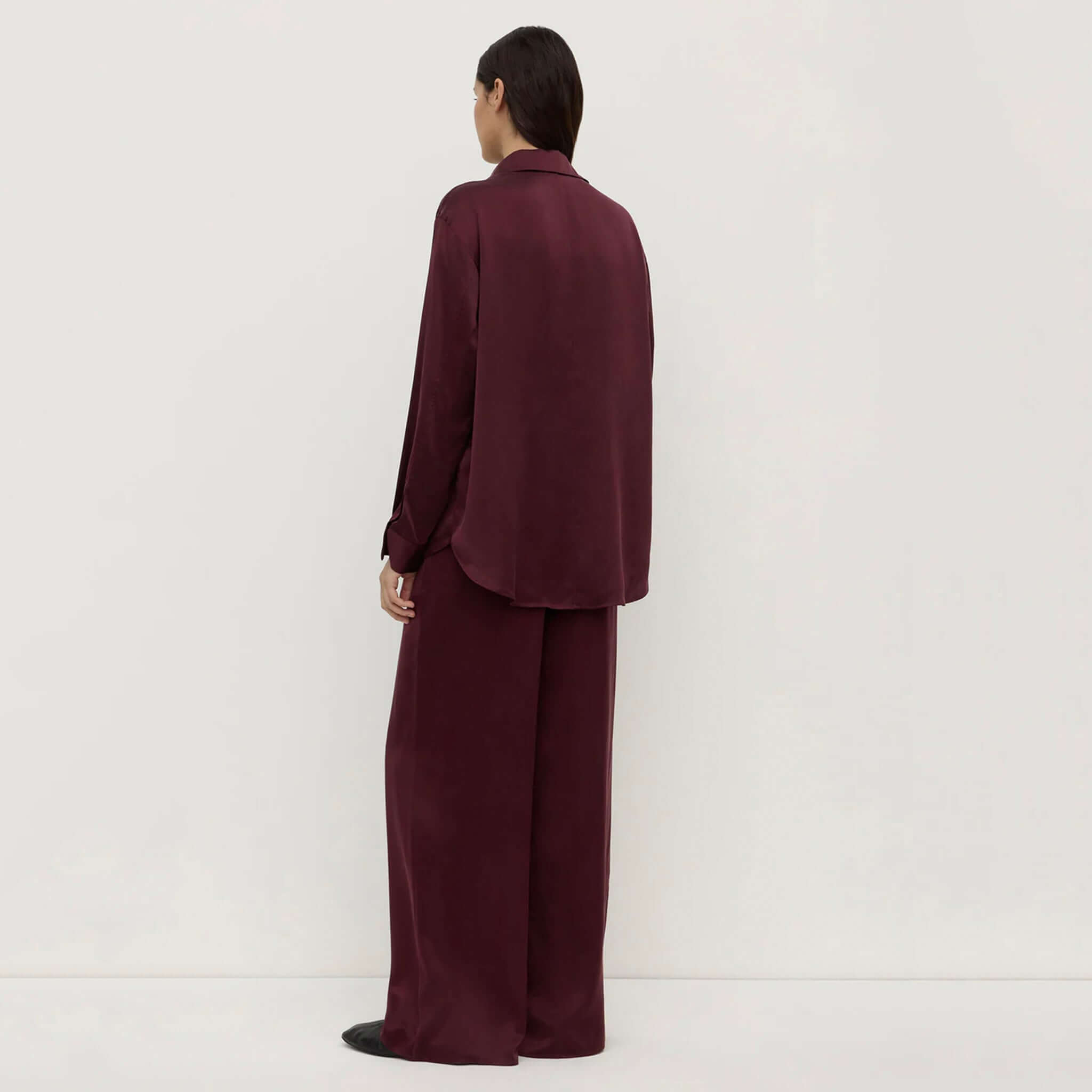 Alt Tag: Assembly Label Pippa Silk Long Sleeve Shirt - Merlot back view relaxed fit 100% silk long sleeve shirt with collar and button placket