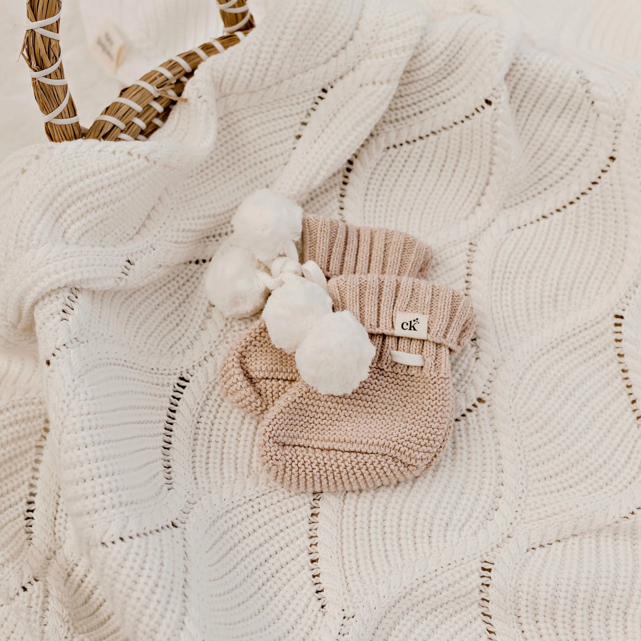 Confetti Kidz Keepsake Knit Blanket - Milk