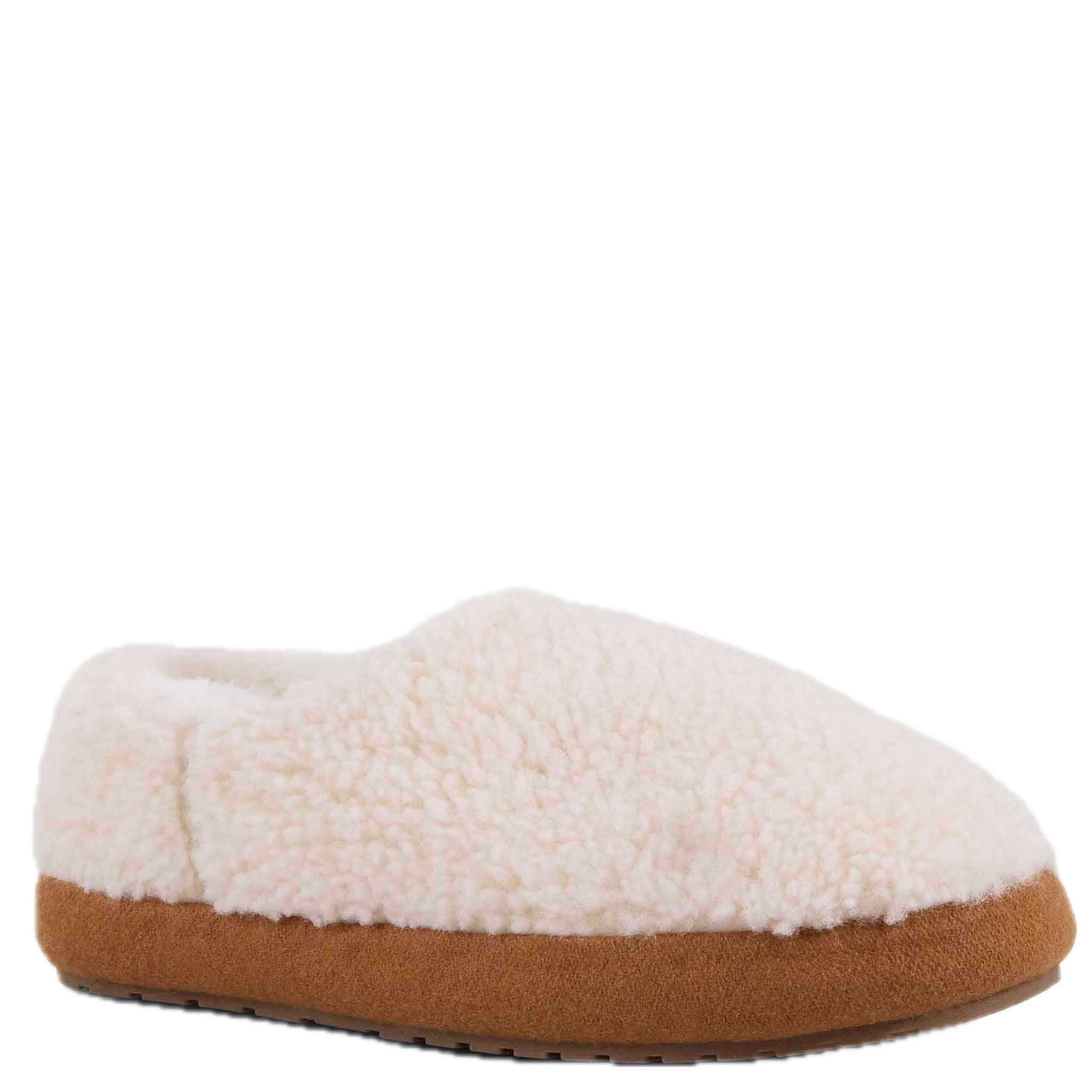 Alt Tag: EMU Ashton Slippers -  Natural teddy-textured sheepskin lined enclosed slipper in natural with cushioned sole, side view
