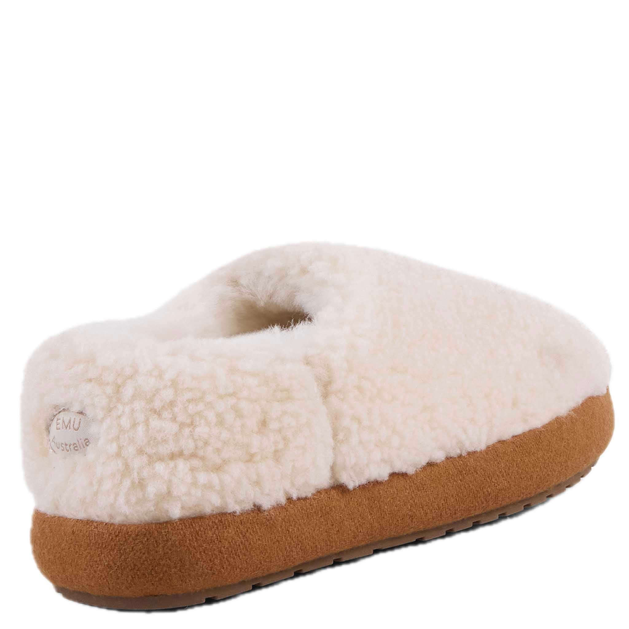 Alt Tag: EMU Ashton Slippers -  Natural teddy-textured sheepskin slipper with enclosed back, cosy lining and cushioned sole