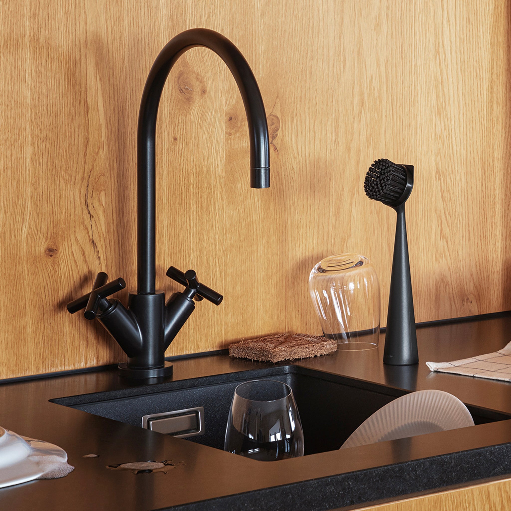 Eva Solo Dish Brush Nylon - Black - Tea Pea Home