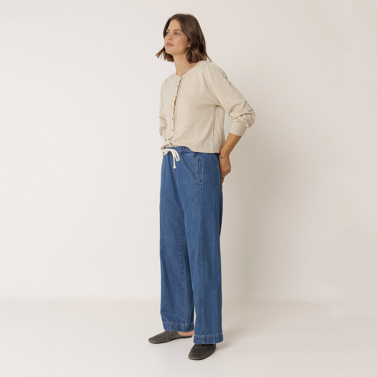 Indi & Cold Organic Cotton Cardigan - Beige