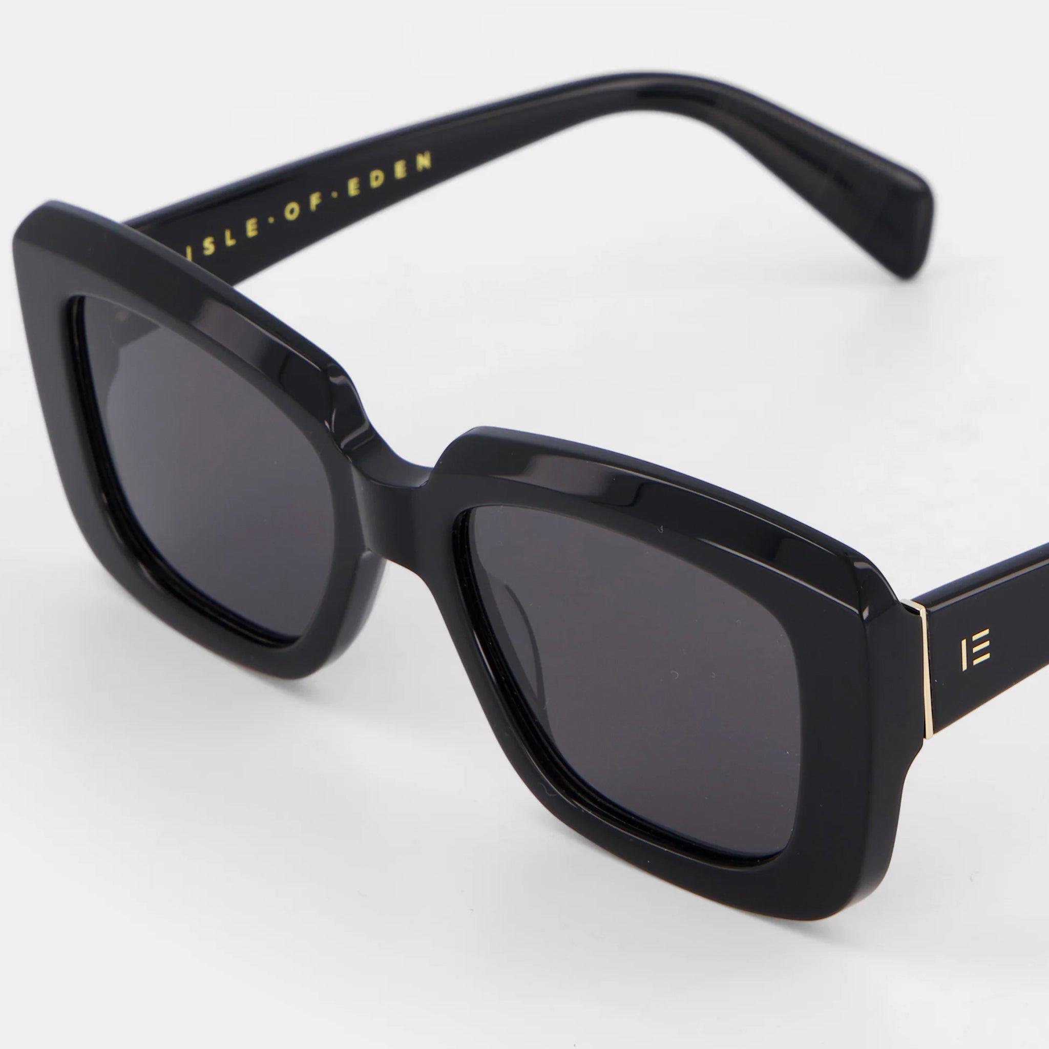 Isle of Eden Sunglasses - Pia Black
