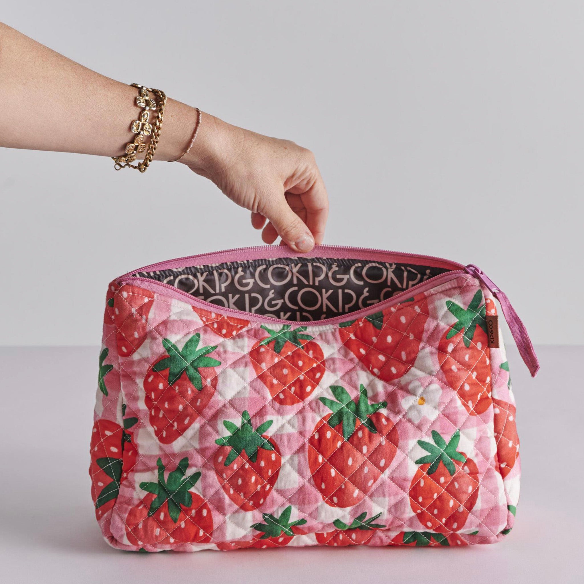 Kip & Co Quilted Toiletry Purse - Strawberry Jam