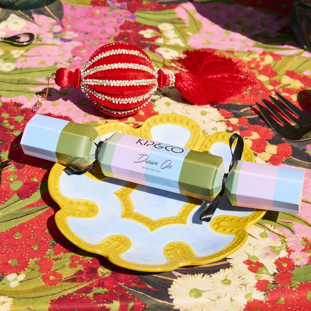 Kip & Co Velvet Bon Bon Eye Mask Set - Christmas Slumber