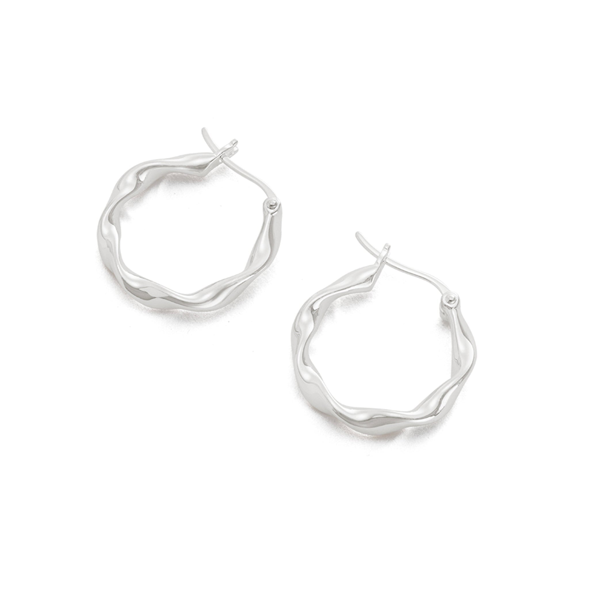 Kirstin Ash In Between Collection Wave Hoops Earrings - Tea Pea Home