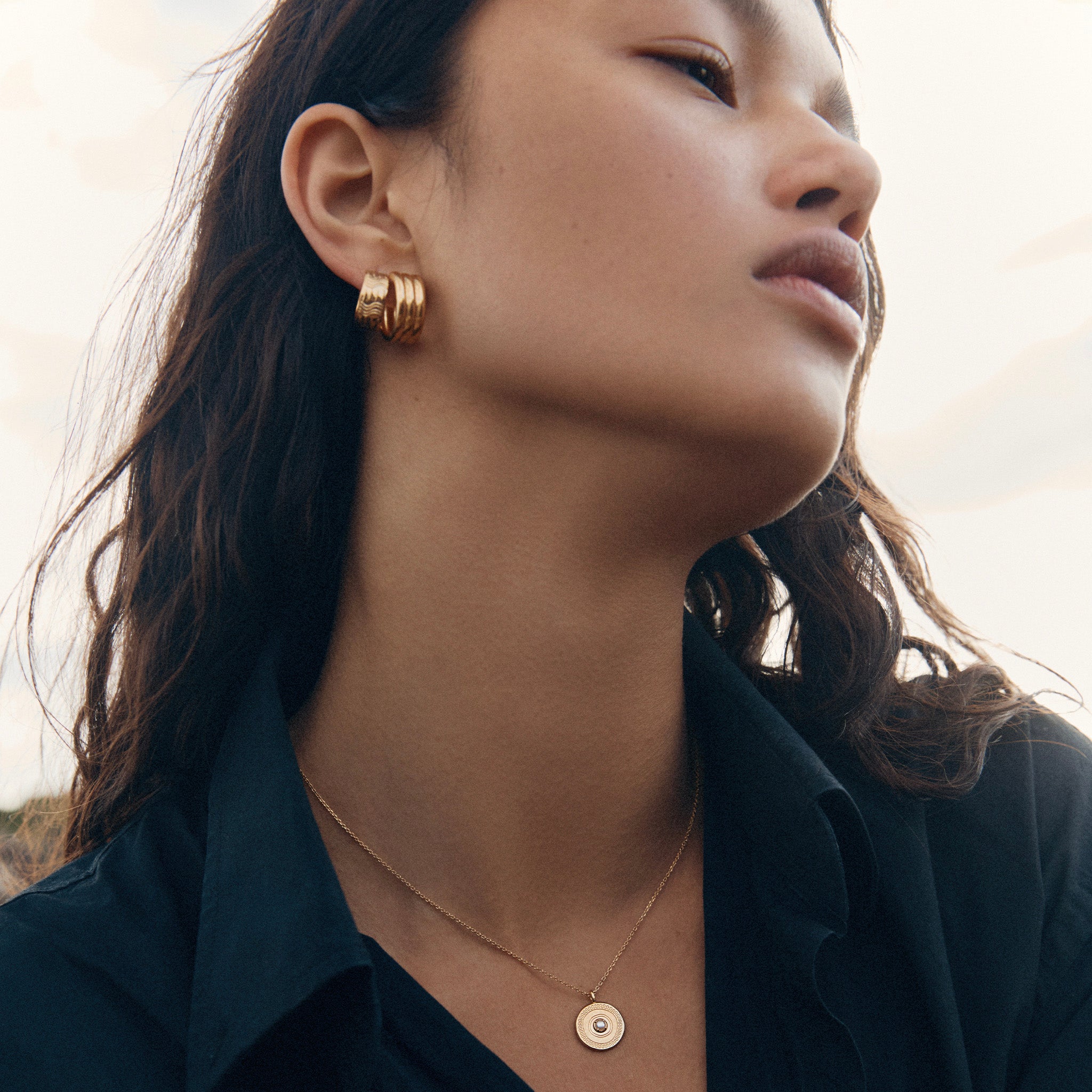Kirstin Ash Horizon Collection Steadfast Hoops