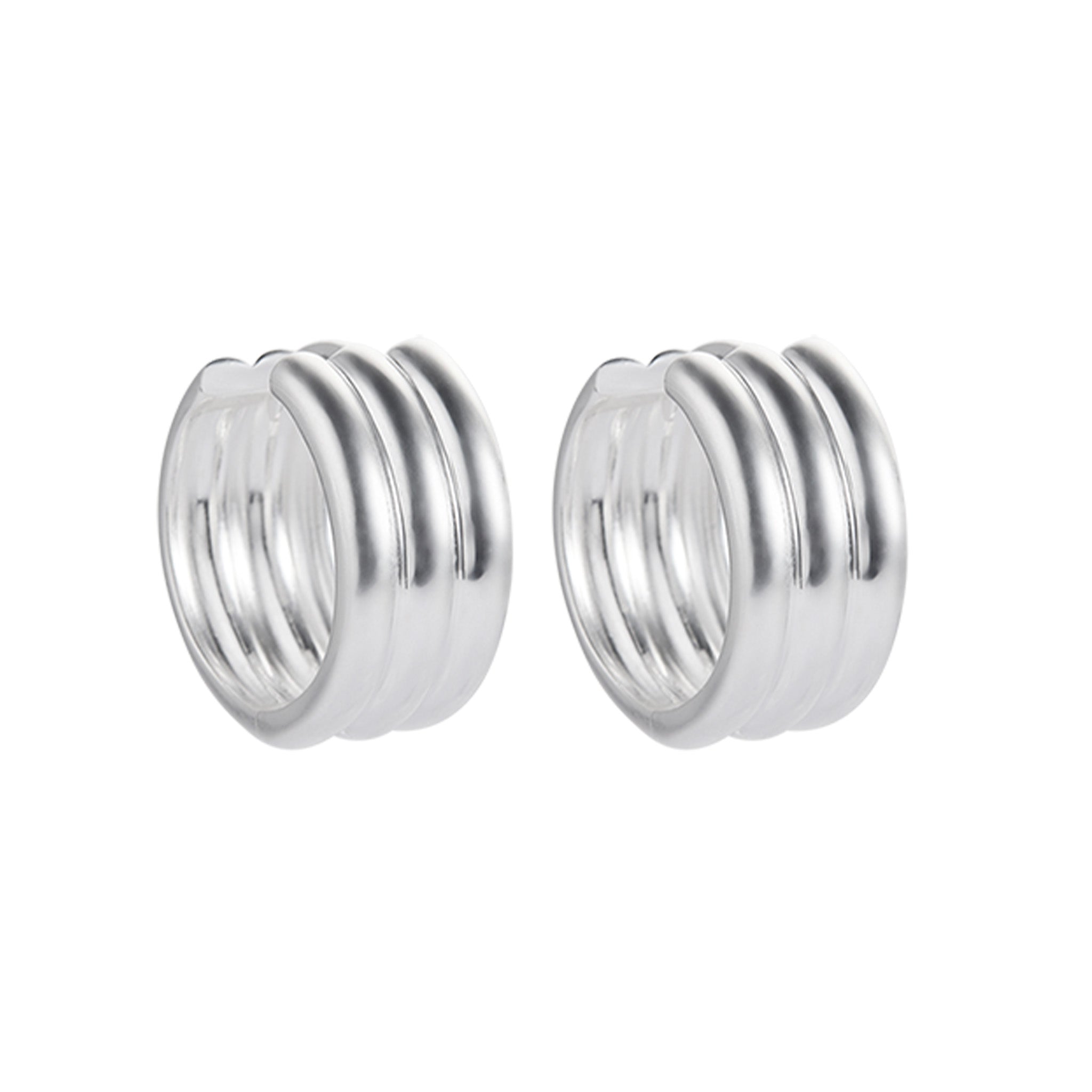 Kirstin Ash Horizon Collection Steadfast Hoops
