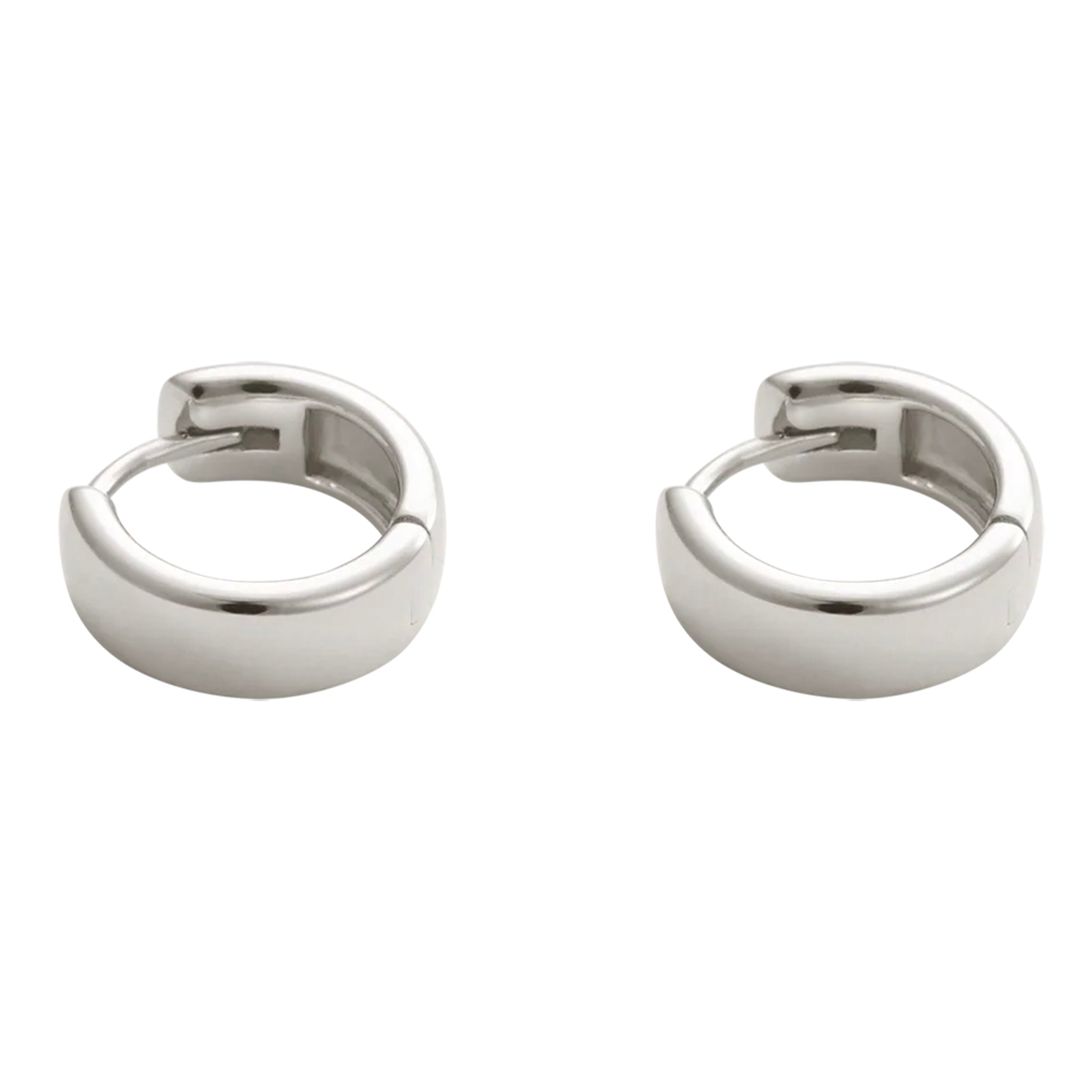 Kirstin Ash Vista Collection Vera Huggie Earrings