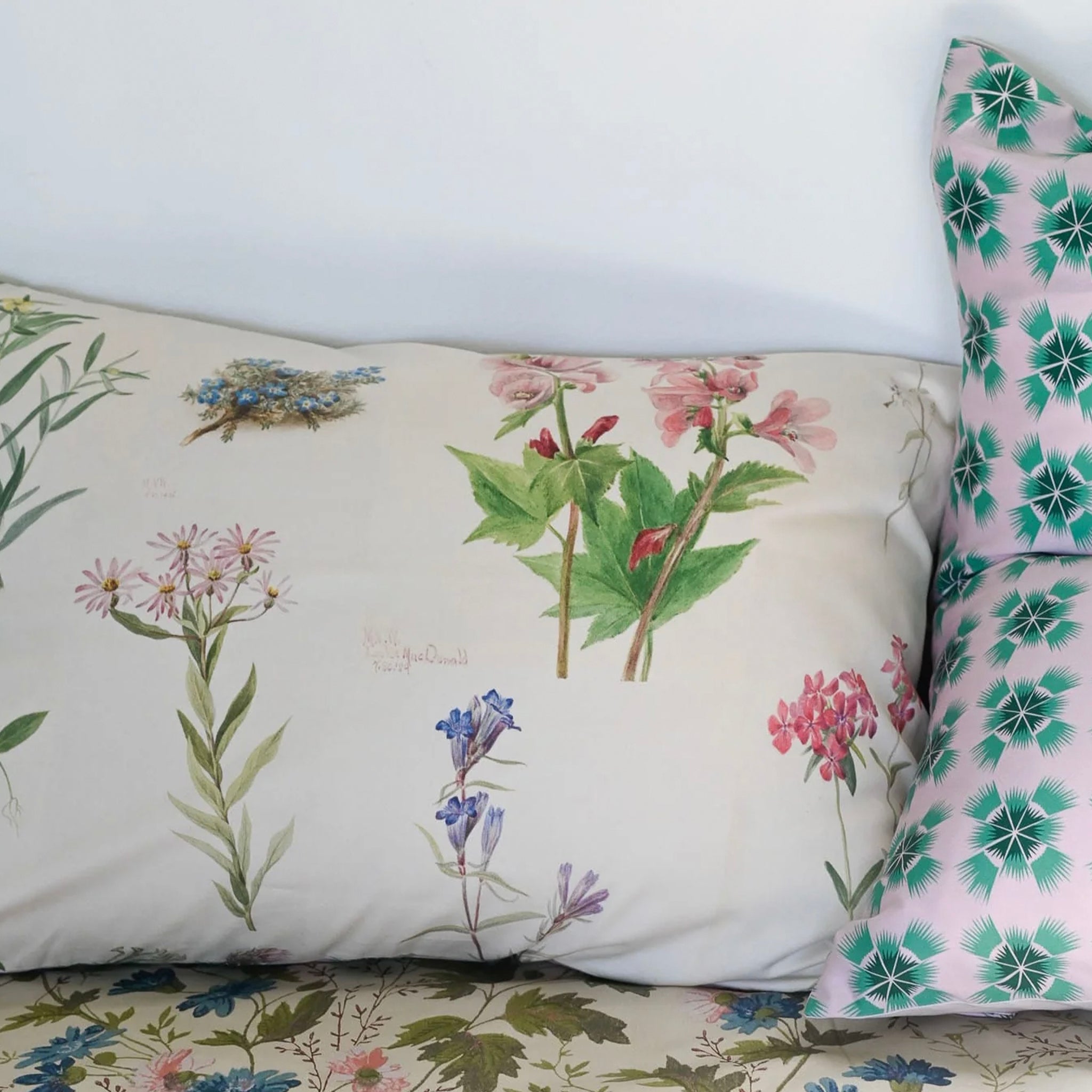 Lazybones Organic Cotton Pillowslip Set - Mary VW