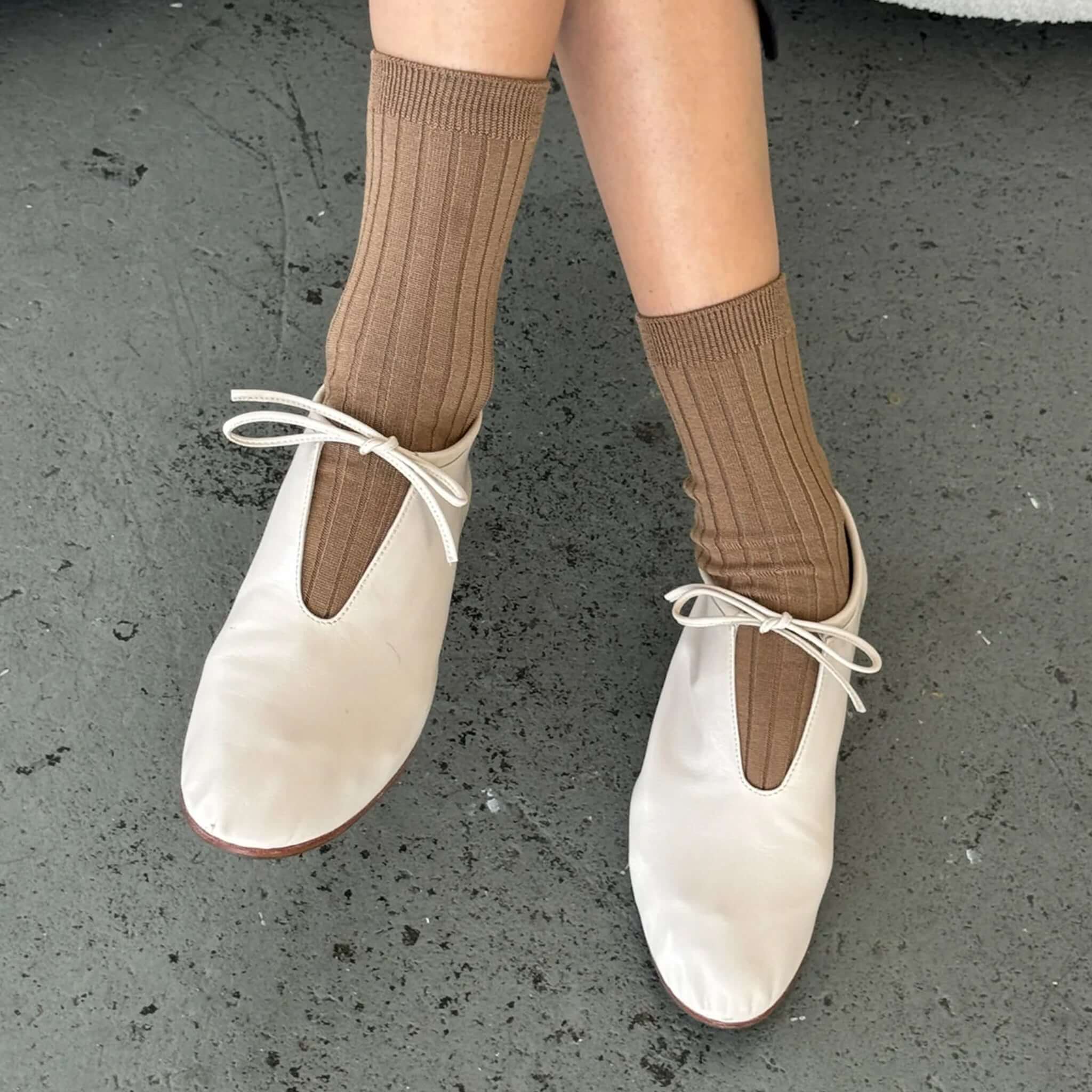 Le Bon Shoppe Her Cotton Socks - Dark Tan paired with elegant shoes, showcasing a stylish look.