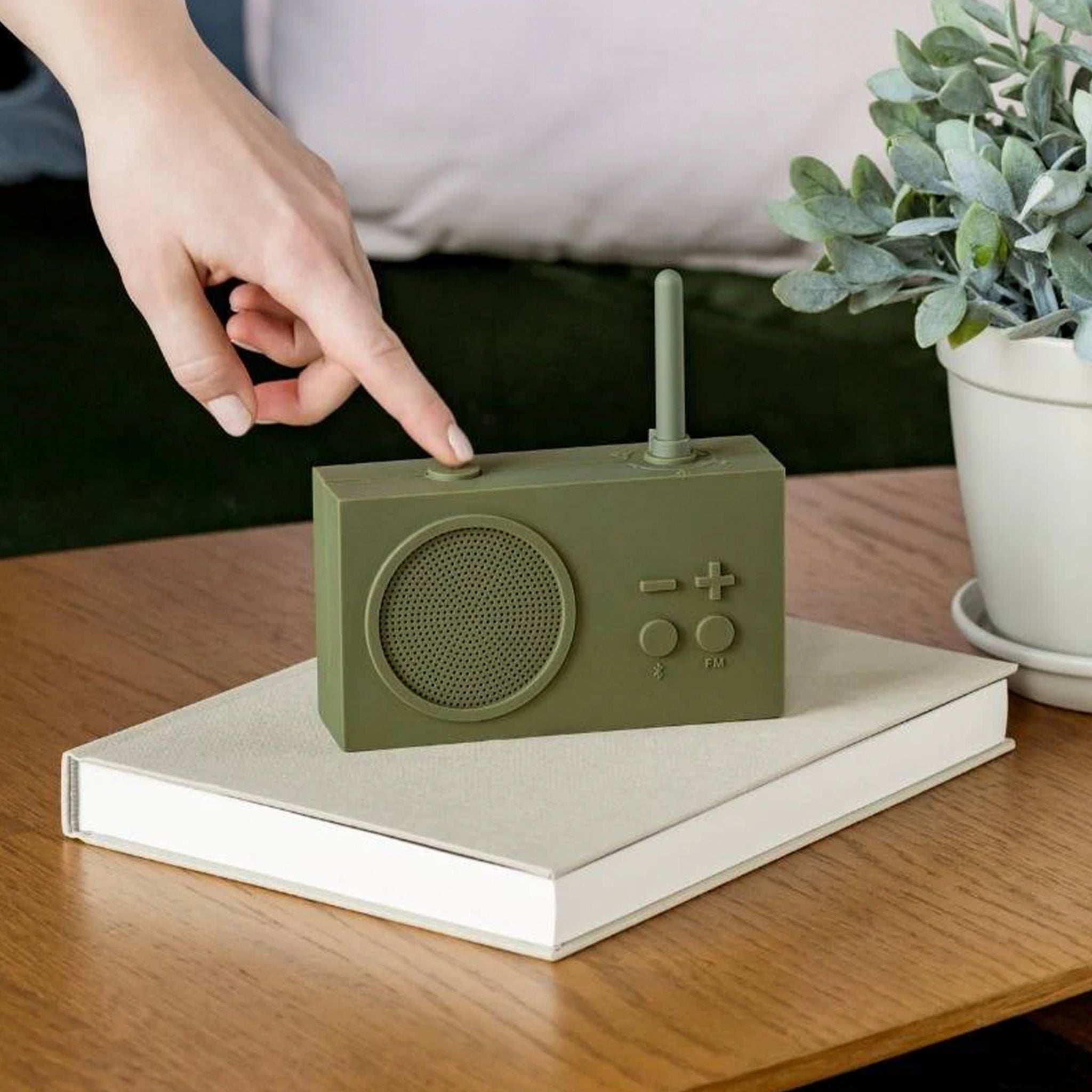 Lexon TYKHO FM Radio & Bluetooth Speaker - Khaki