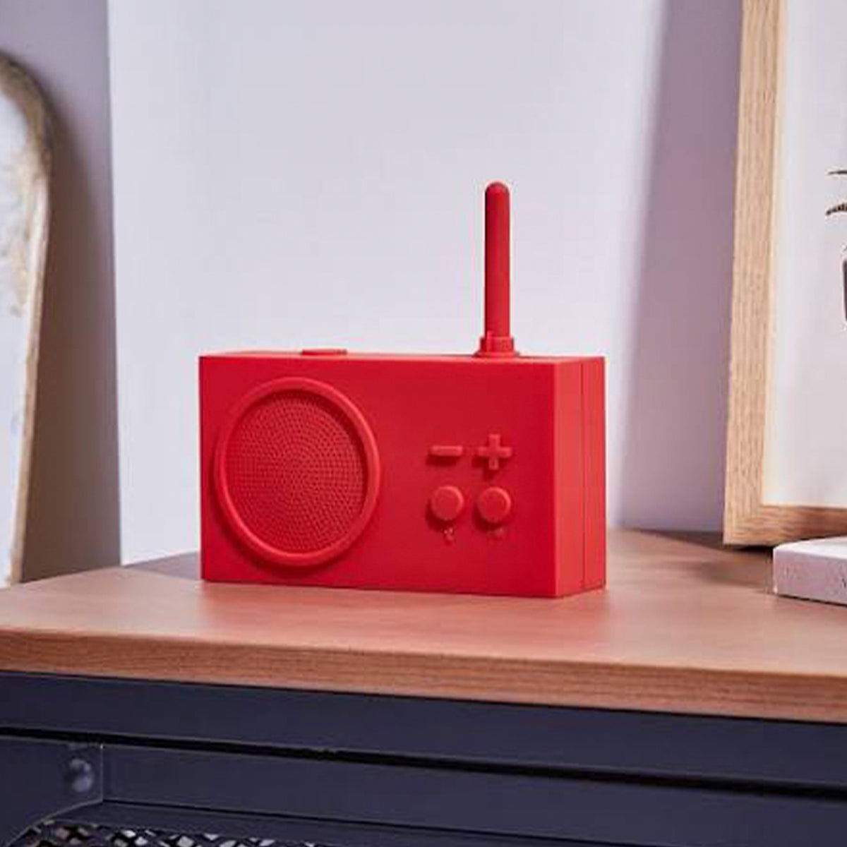 Lexon TYKHO 3 FM Radio & Bluetooth Speaker - Red