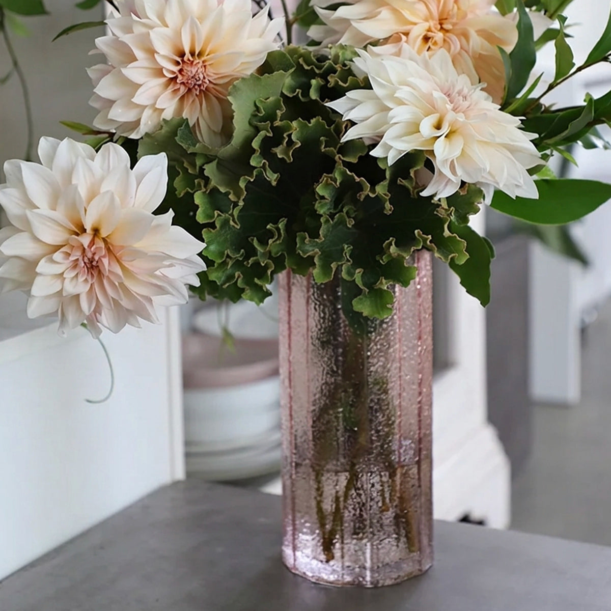 Lily Glass Vase - Rose