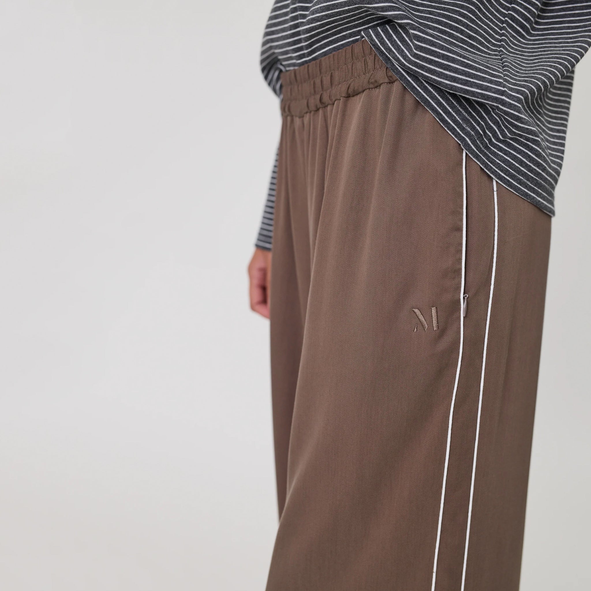 Marlow Legion Side Stripe Pants - Mushroom