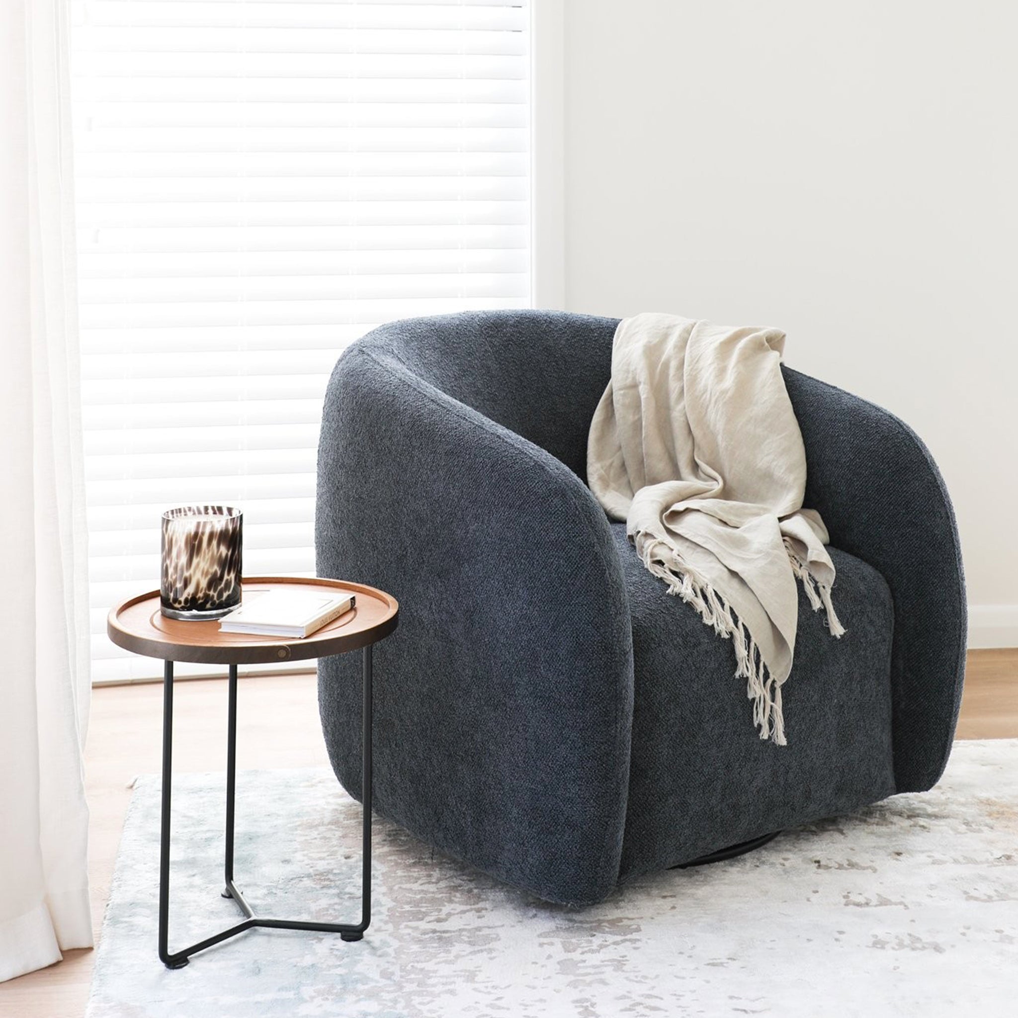 Max Swivel Chair
