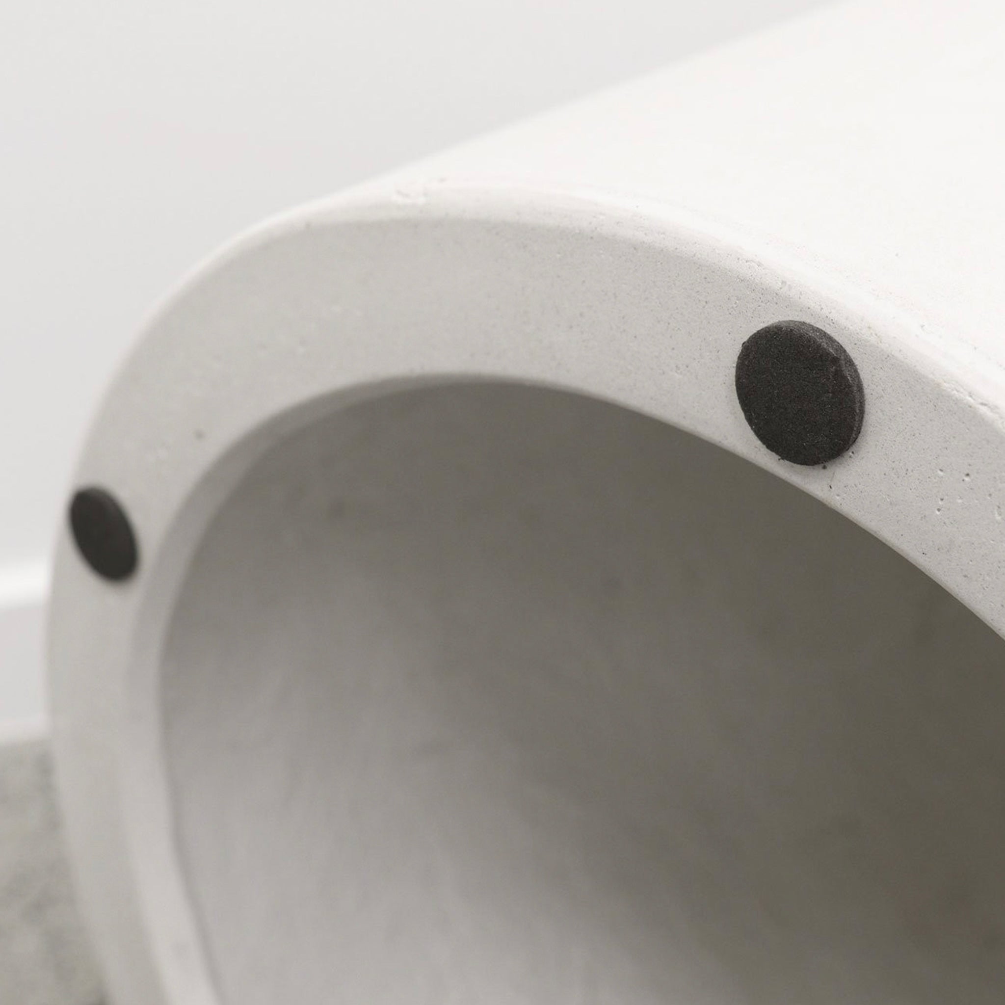 Mushroom Concrete Side Table / Stool - White