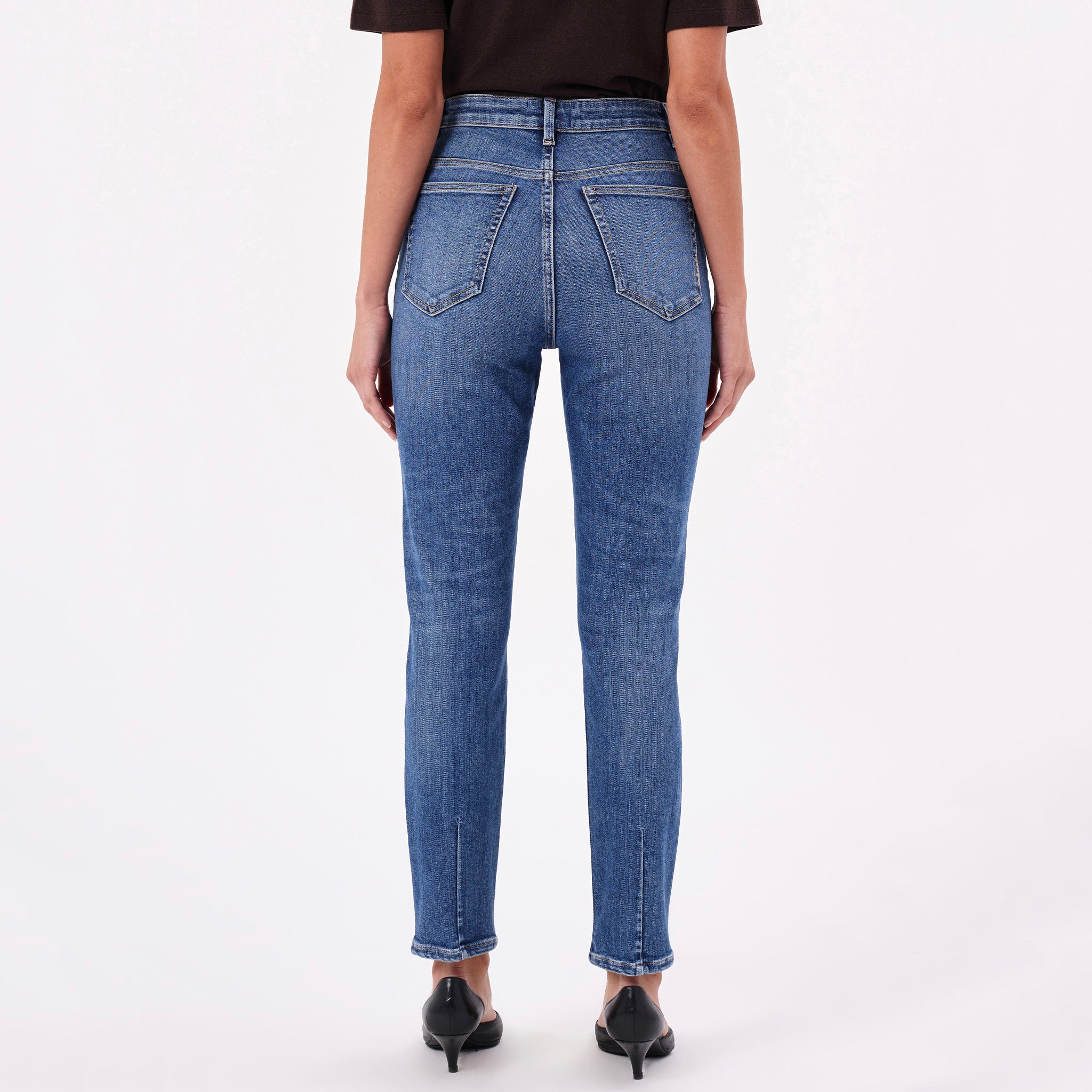 Neuw Lola Mom Iris Jeans - Indigo / Length 28