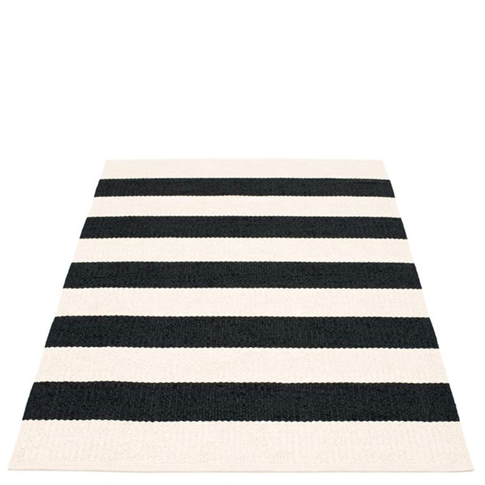 Pappelina Sweden Bob Reversible Mat - Black & Vanilla (V1 - Pressed Edge)