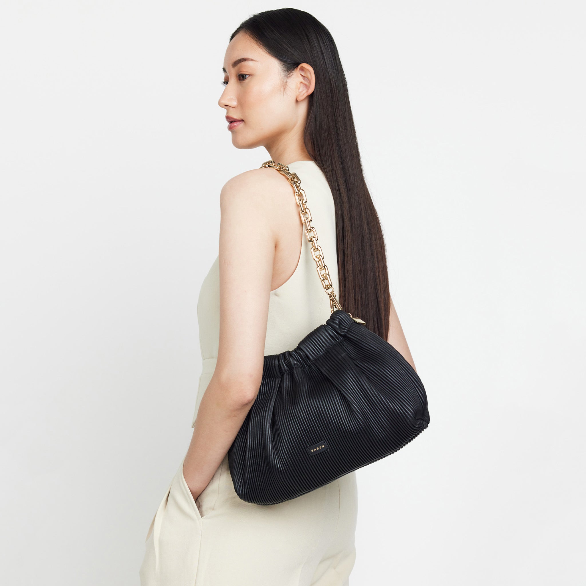 Saben Alya Shoulder Bag - Licorice Pleat