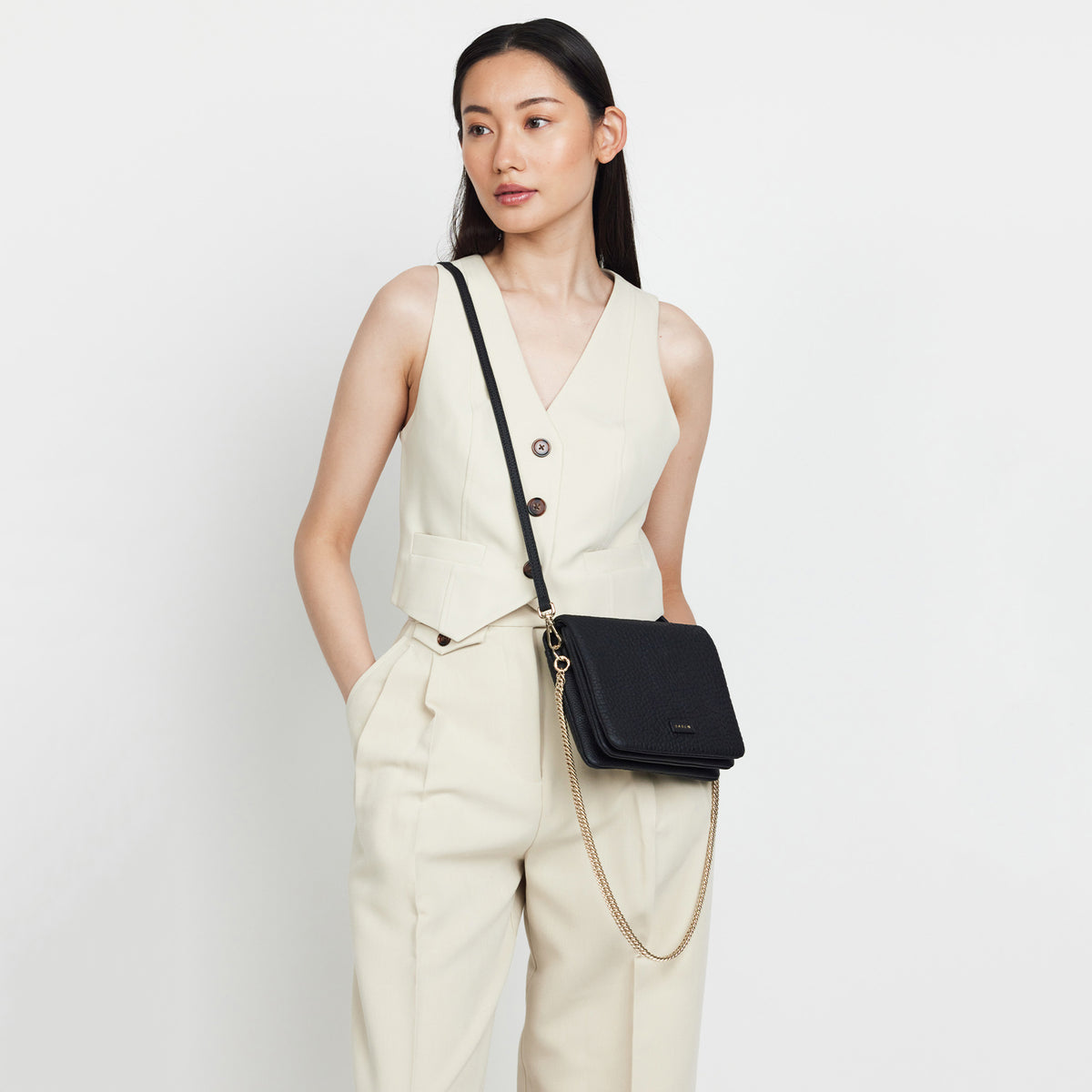 Saben Fox Crossbody Bag - Black Bubble | Tea Pea