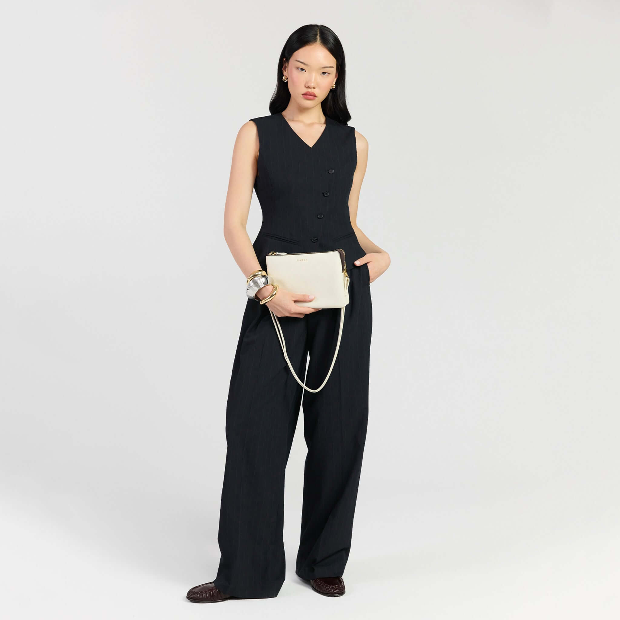 Saben Tilly's Big Sis Crossbody Bag - Quartz styled with a chic outfit, showcasing its versatility and elegance.