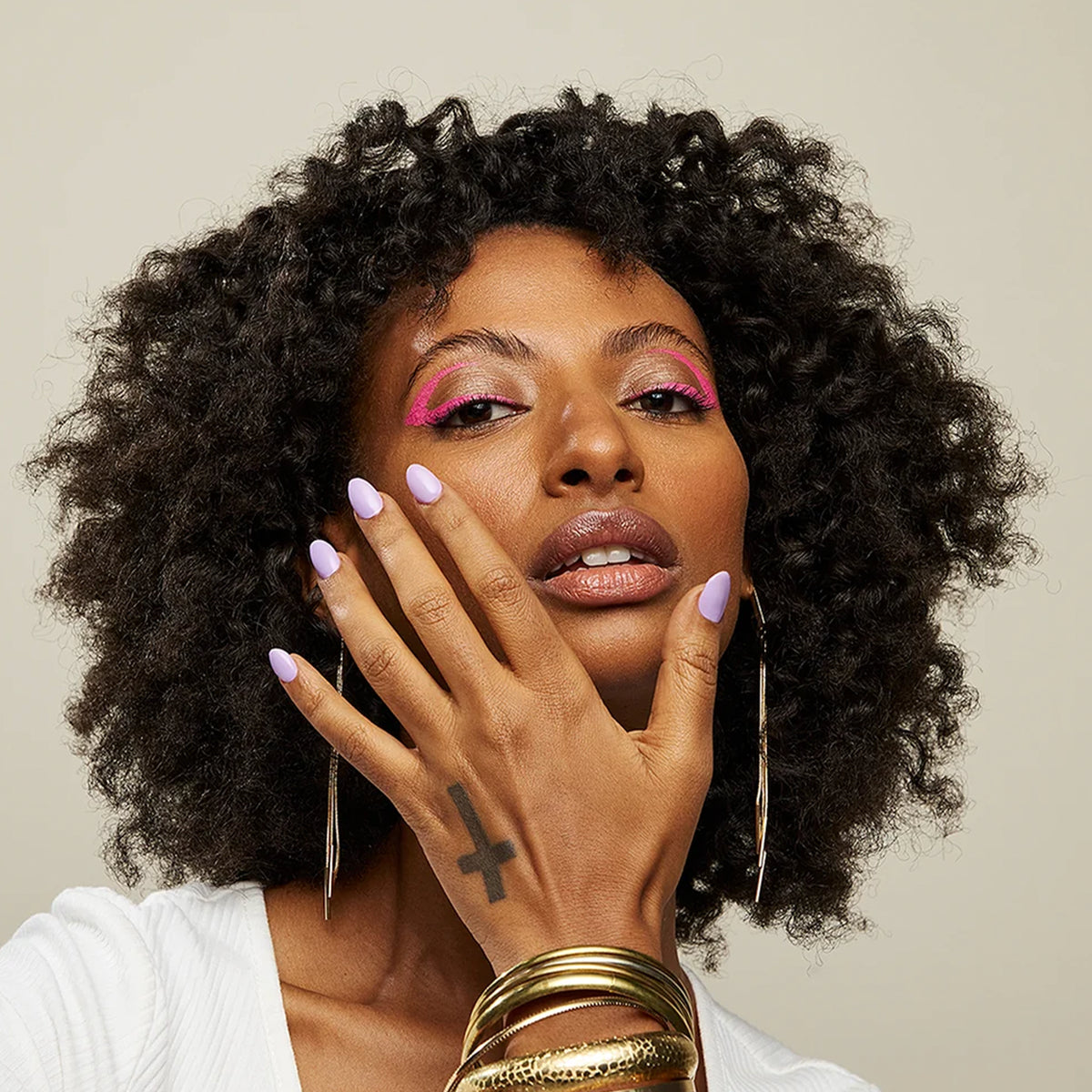 Selfie Nails Express Gel Polish Strips Lilac shade manicure