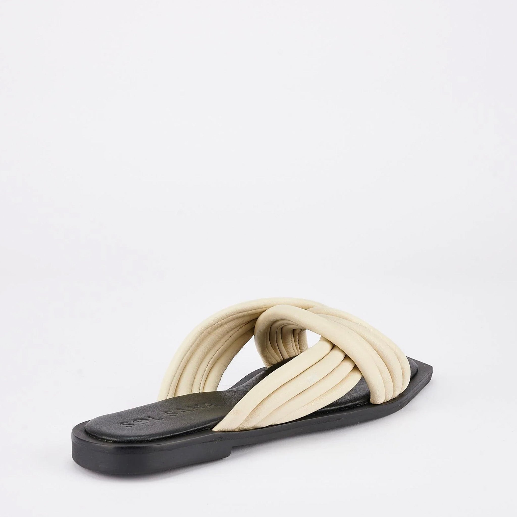Sol Sana Gira Slides - Off White