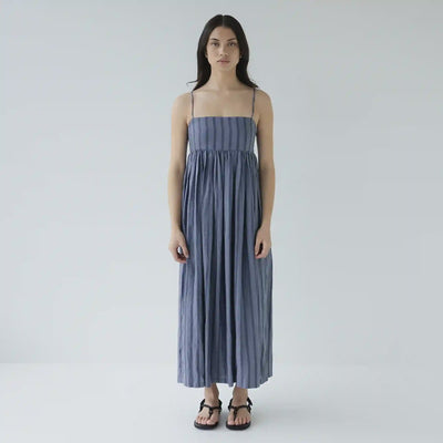 Dresses & Skirts