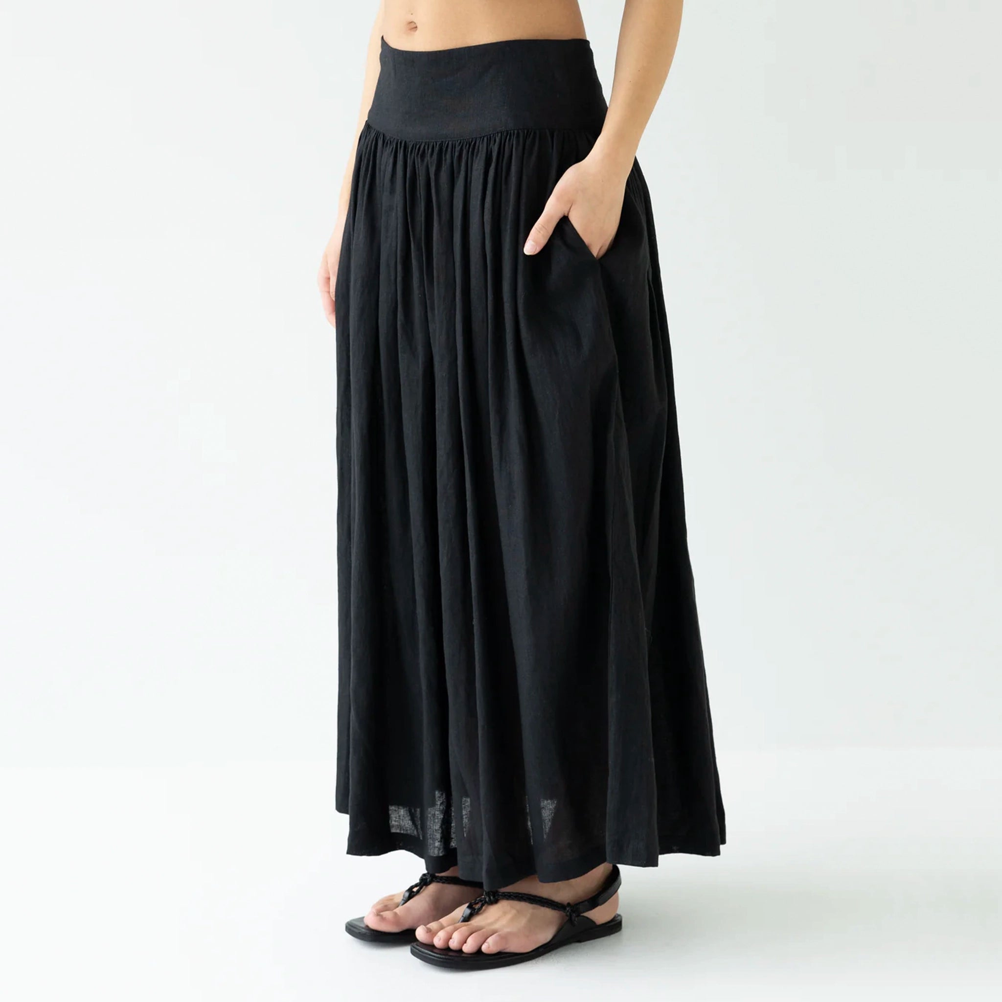 Sophie I'm Ready Linen Skirt - Black