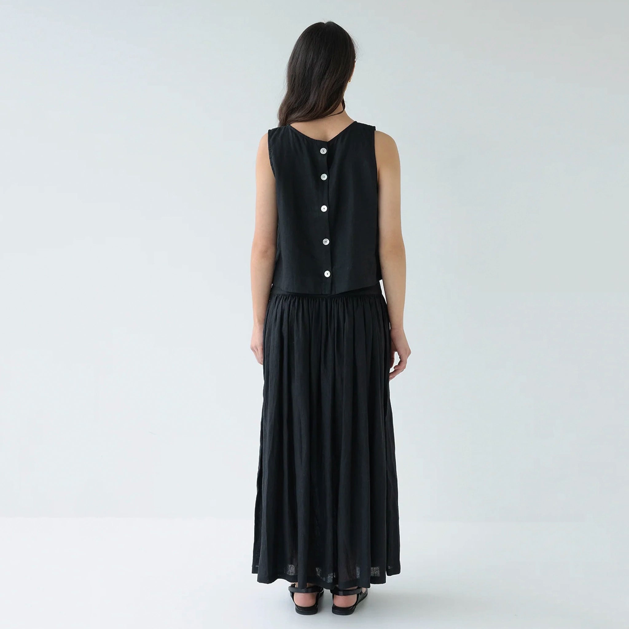 Sophie Shell Buttons Linen Top - Black