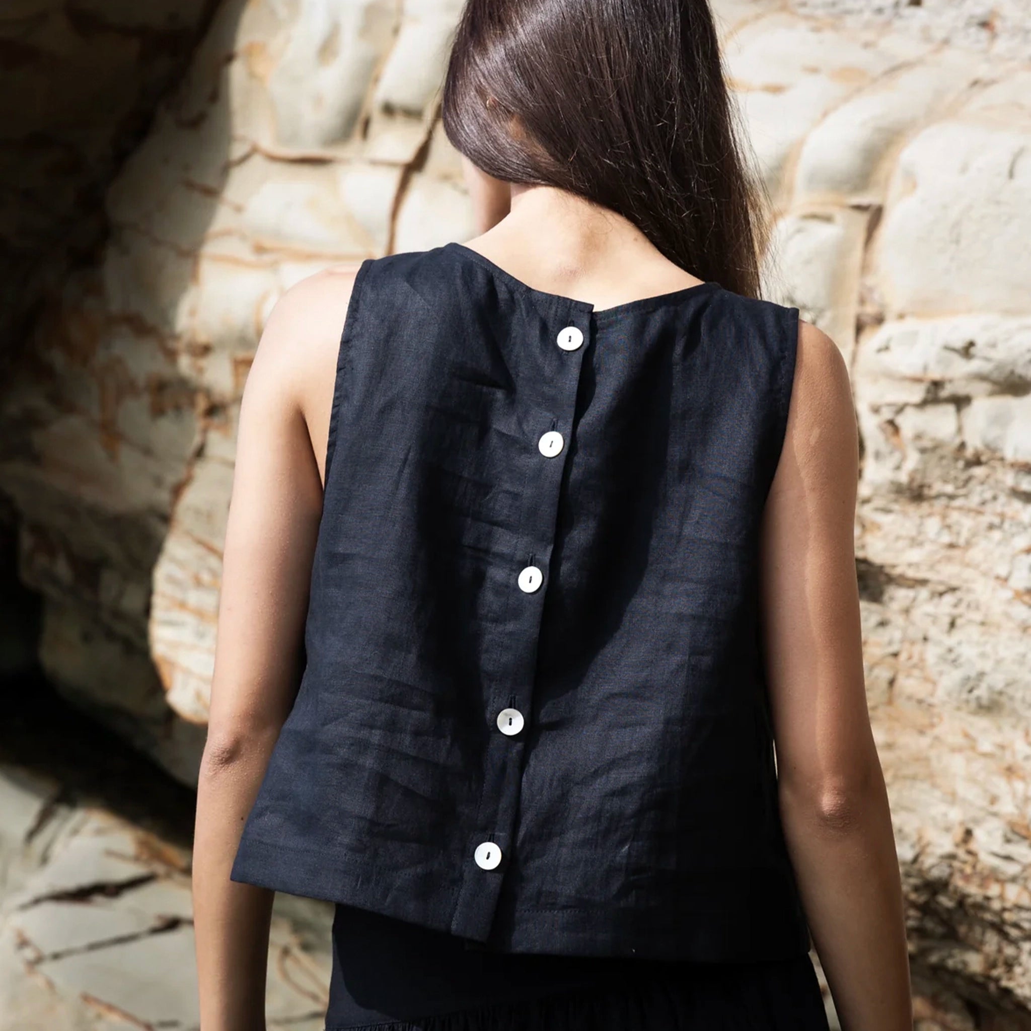 Sophie Shell Buttons Linen Top - Black