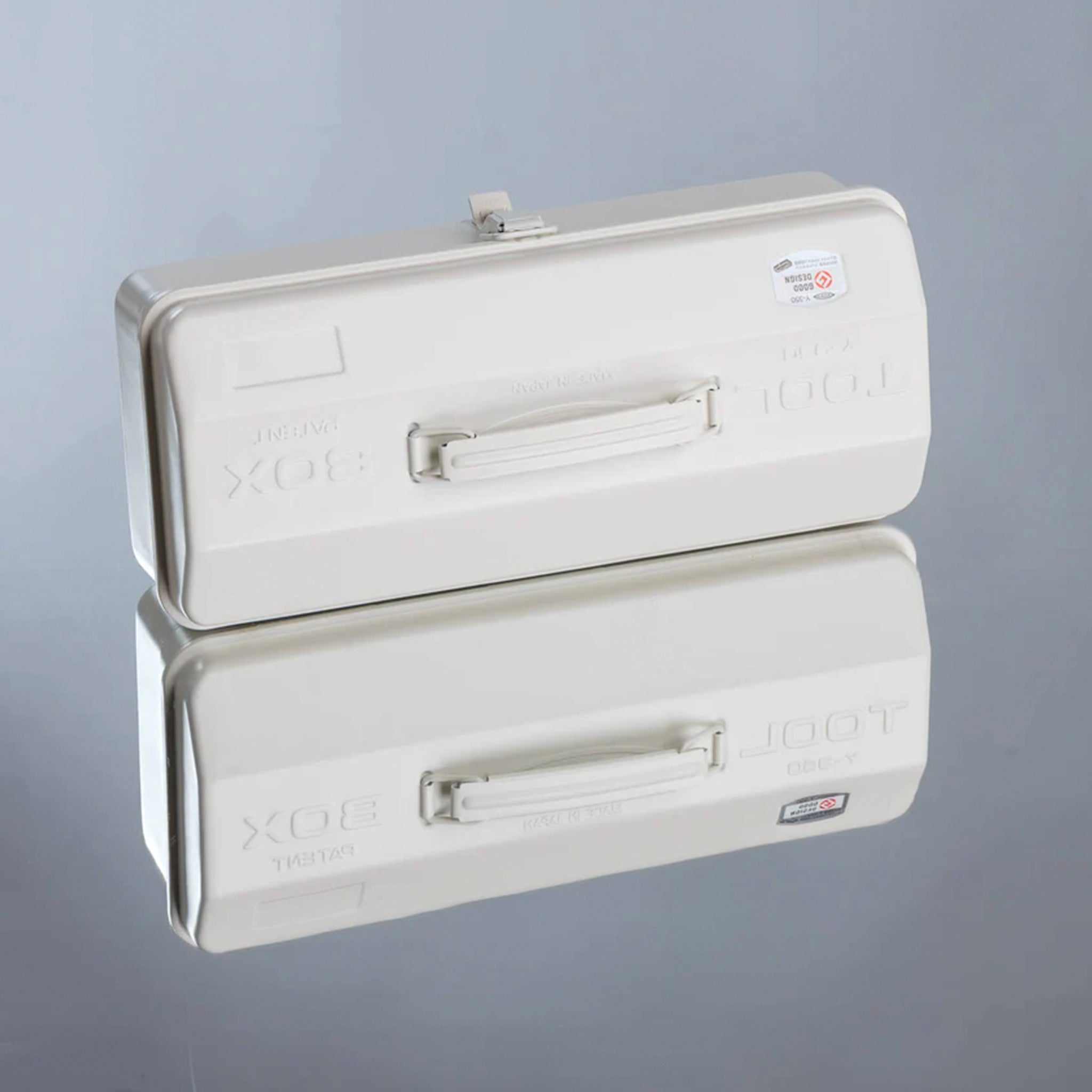 Toyo Japan Steel Y-350 Toolbox - White
