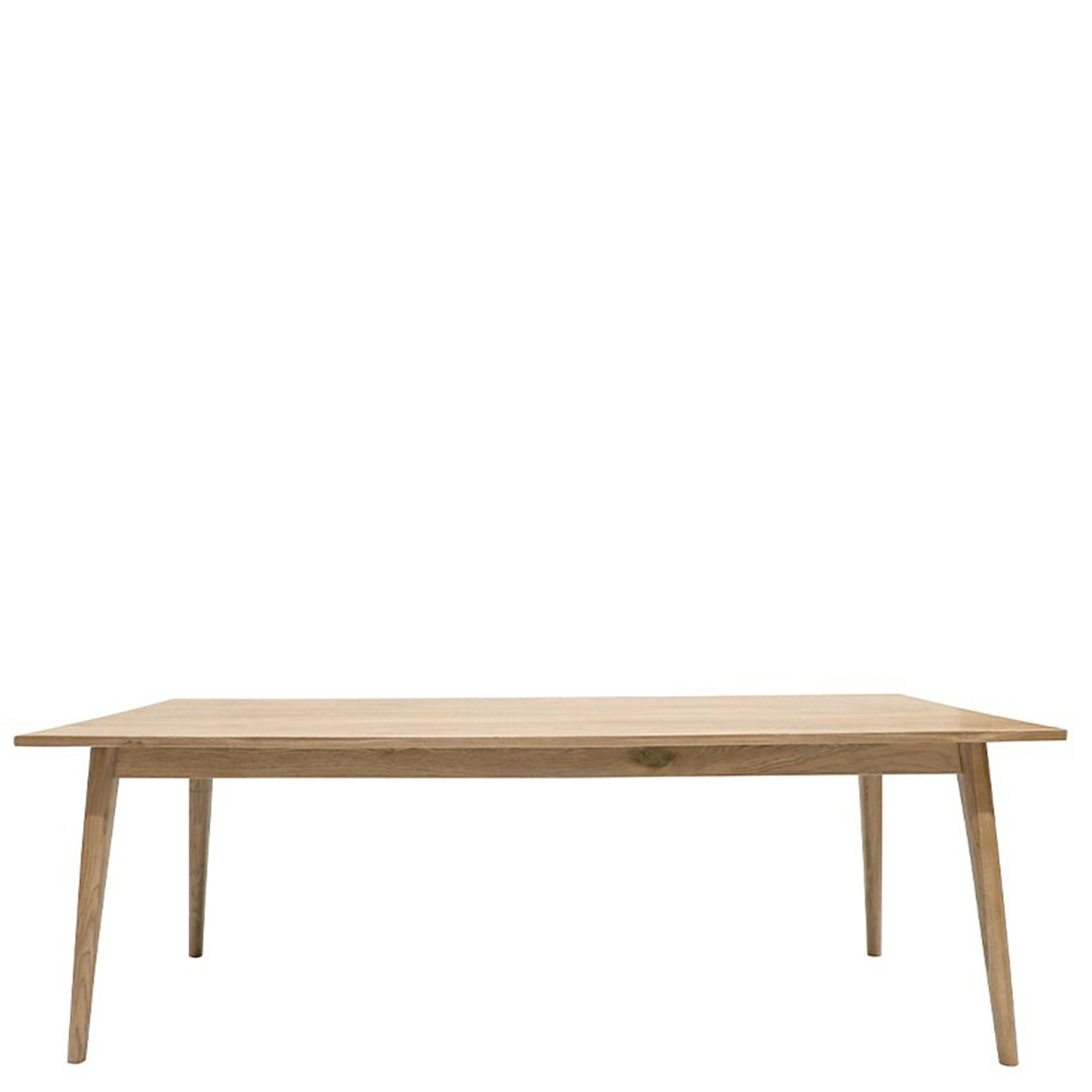 Vassa American Oak Dining Table