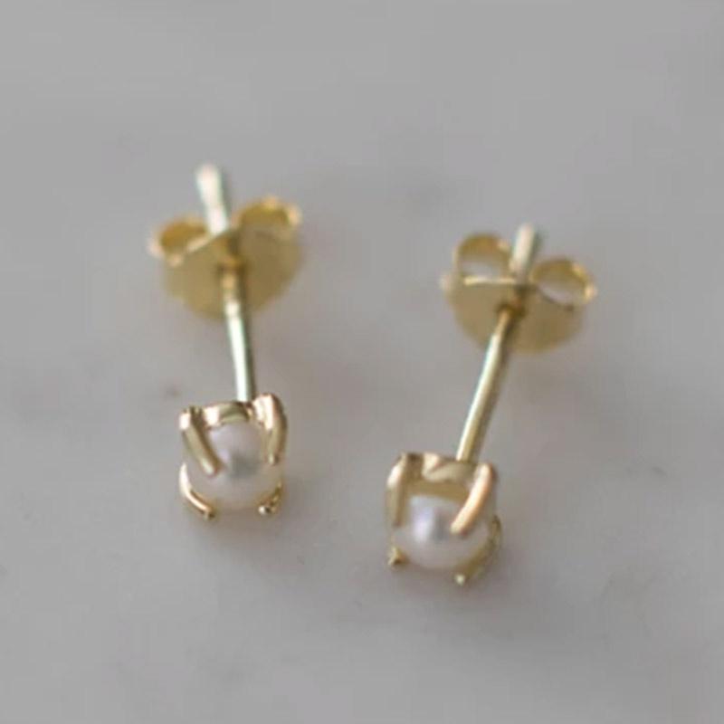 Sophie Earrings - Mini Pearl Studs - Tea Pea Home